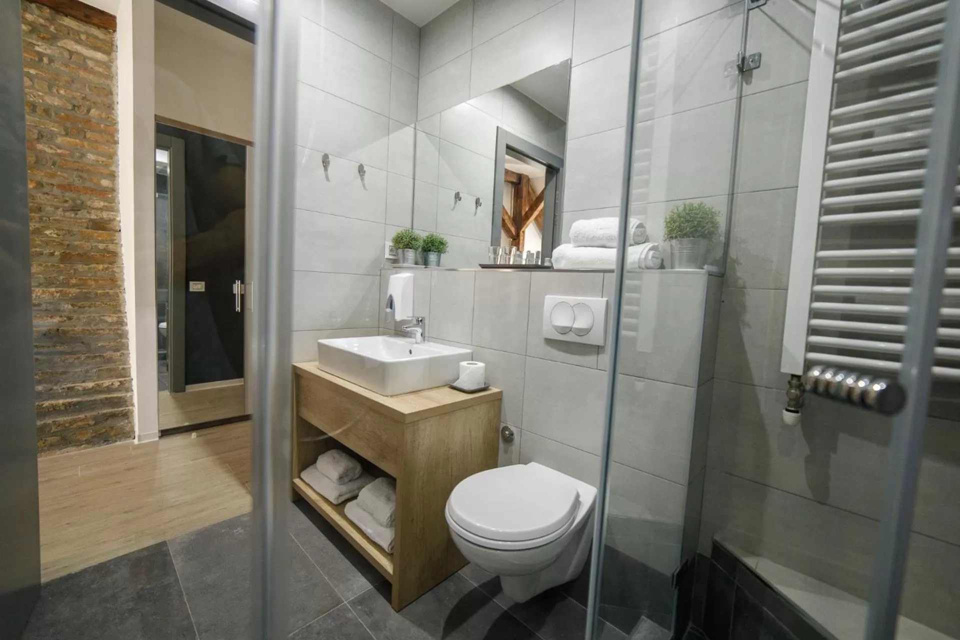 Arhiv Boutique House