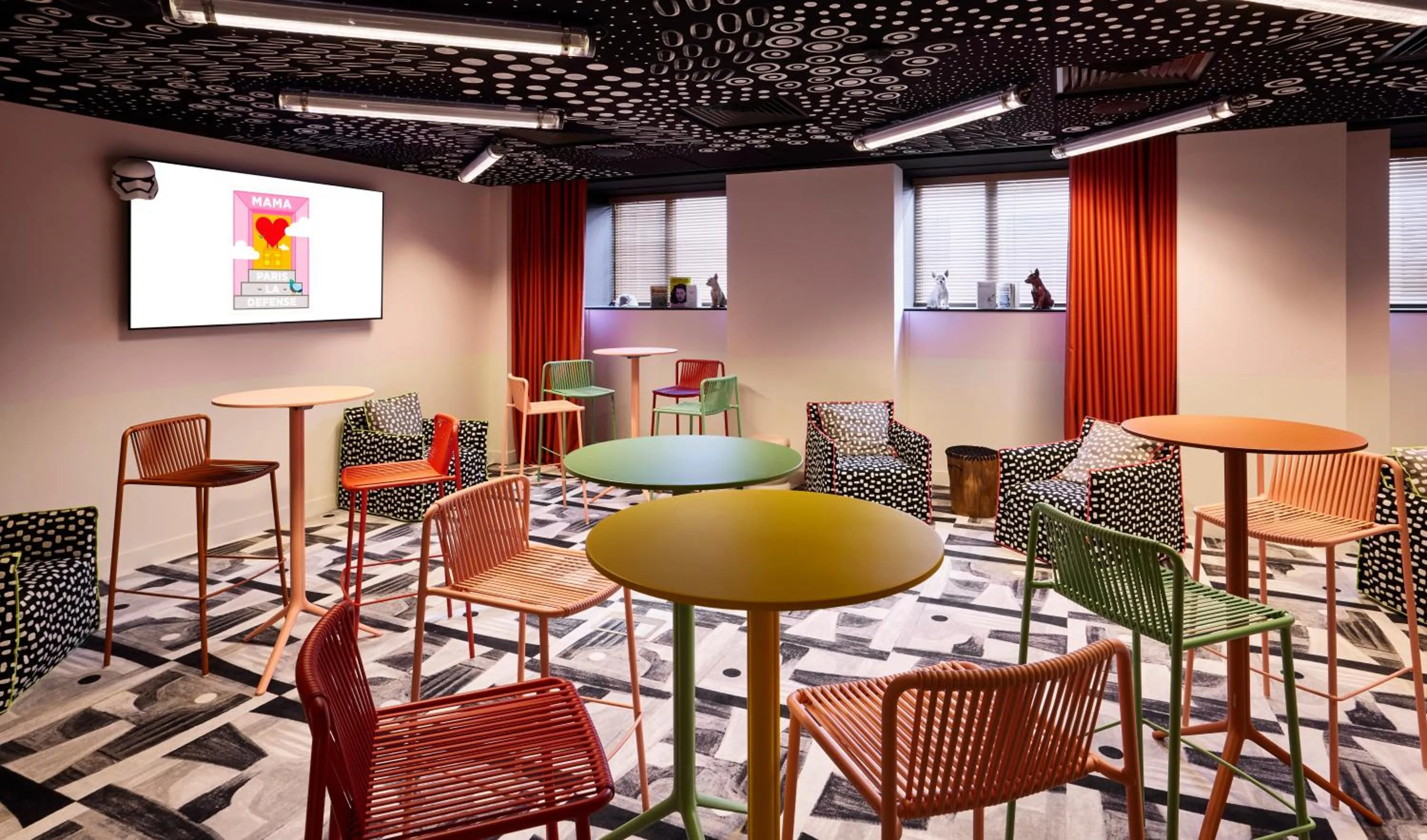 Meeting/conference room in Mama Shelter Paris La Défense
