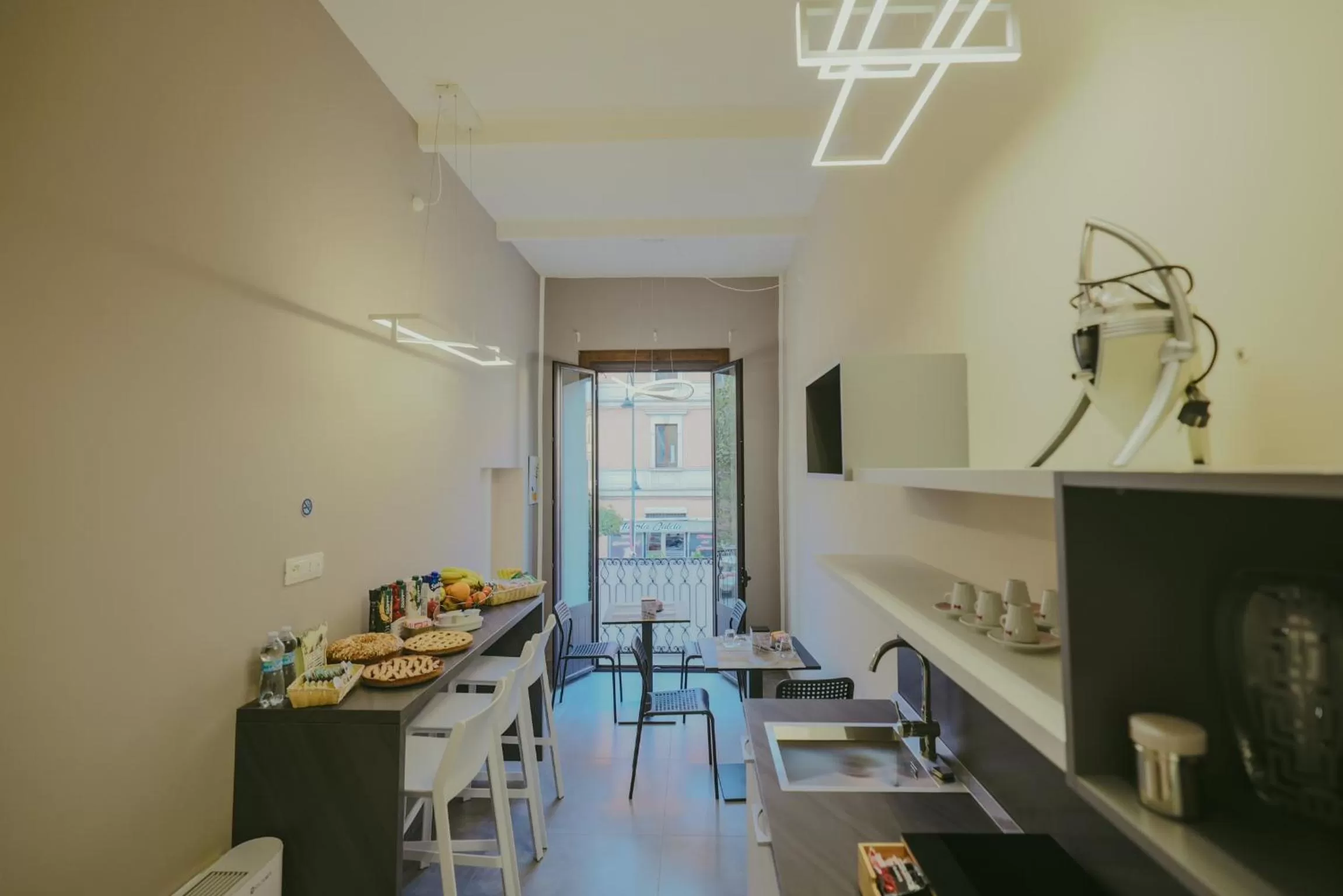 Communal kitchen, Restaurant/Places to Eat in Brettia Guest Rooms