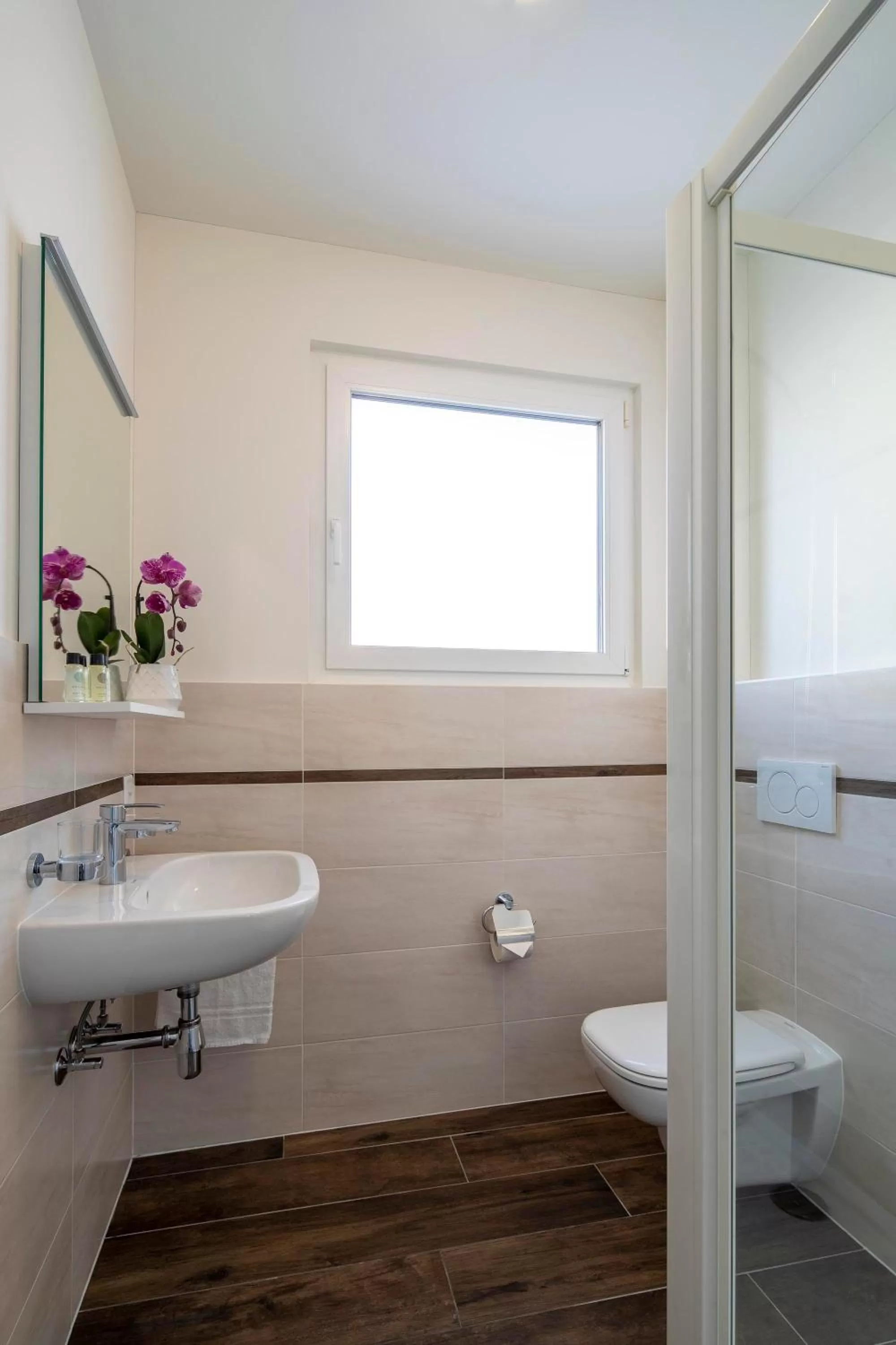 Bathroom in Albergo Ristorante Stazione Balerna