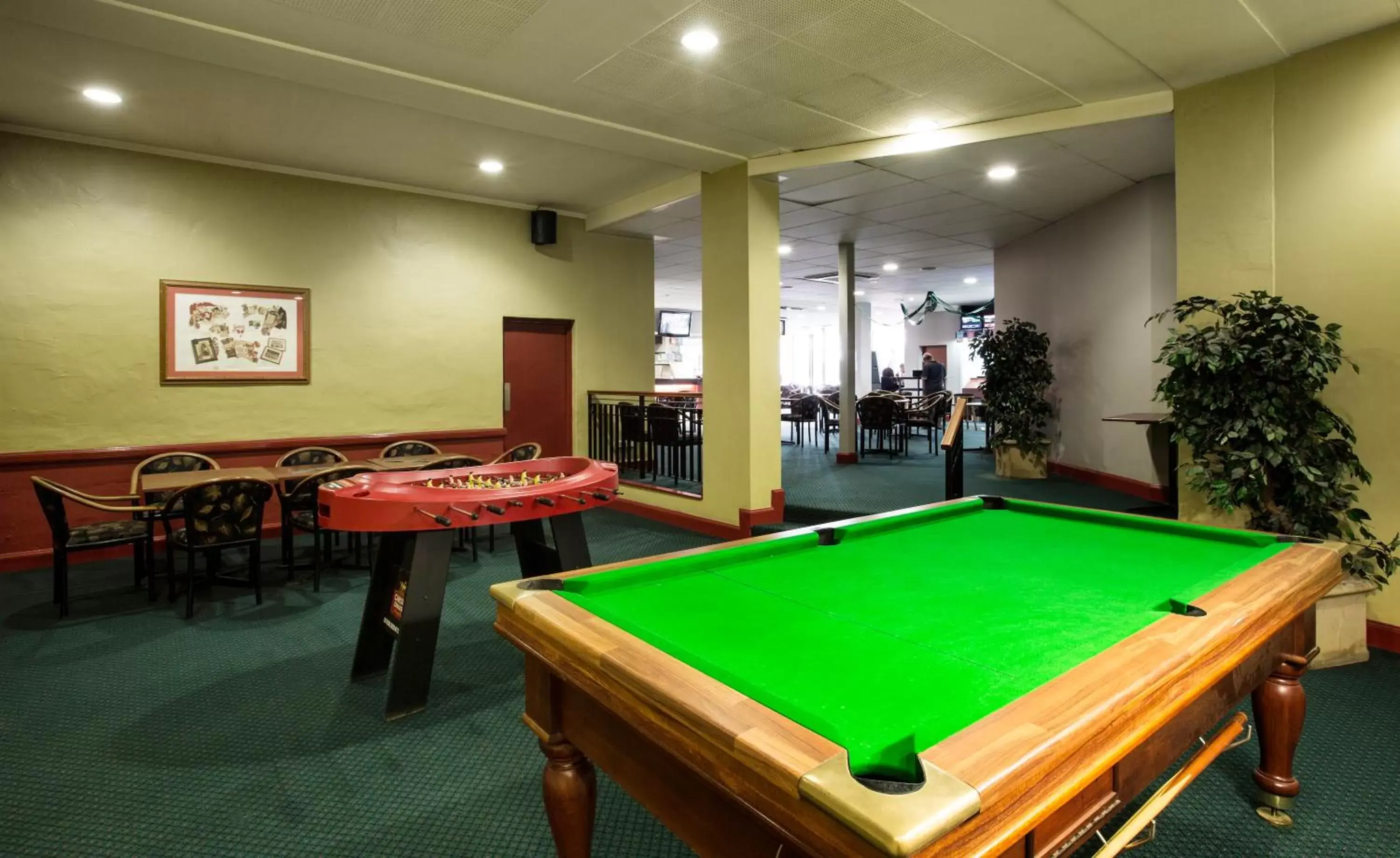 Billiard, Billiards in Greenacre Hotel