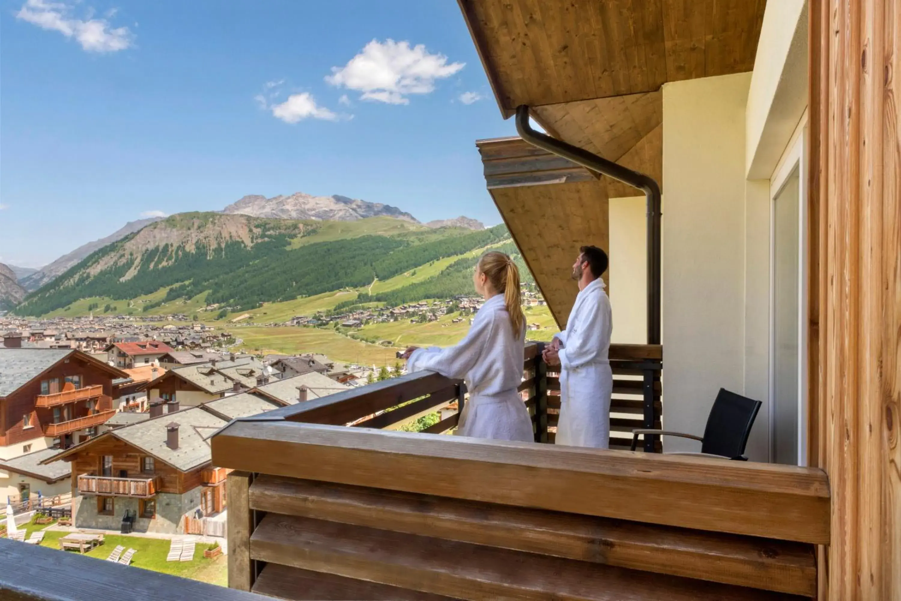 Balcony/Terrace in Hotel Lac Salin Spa & Mountain Resort