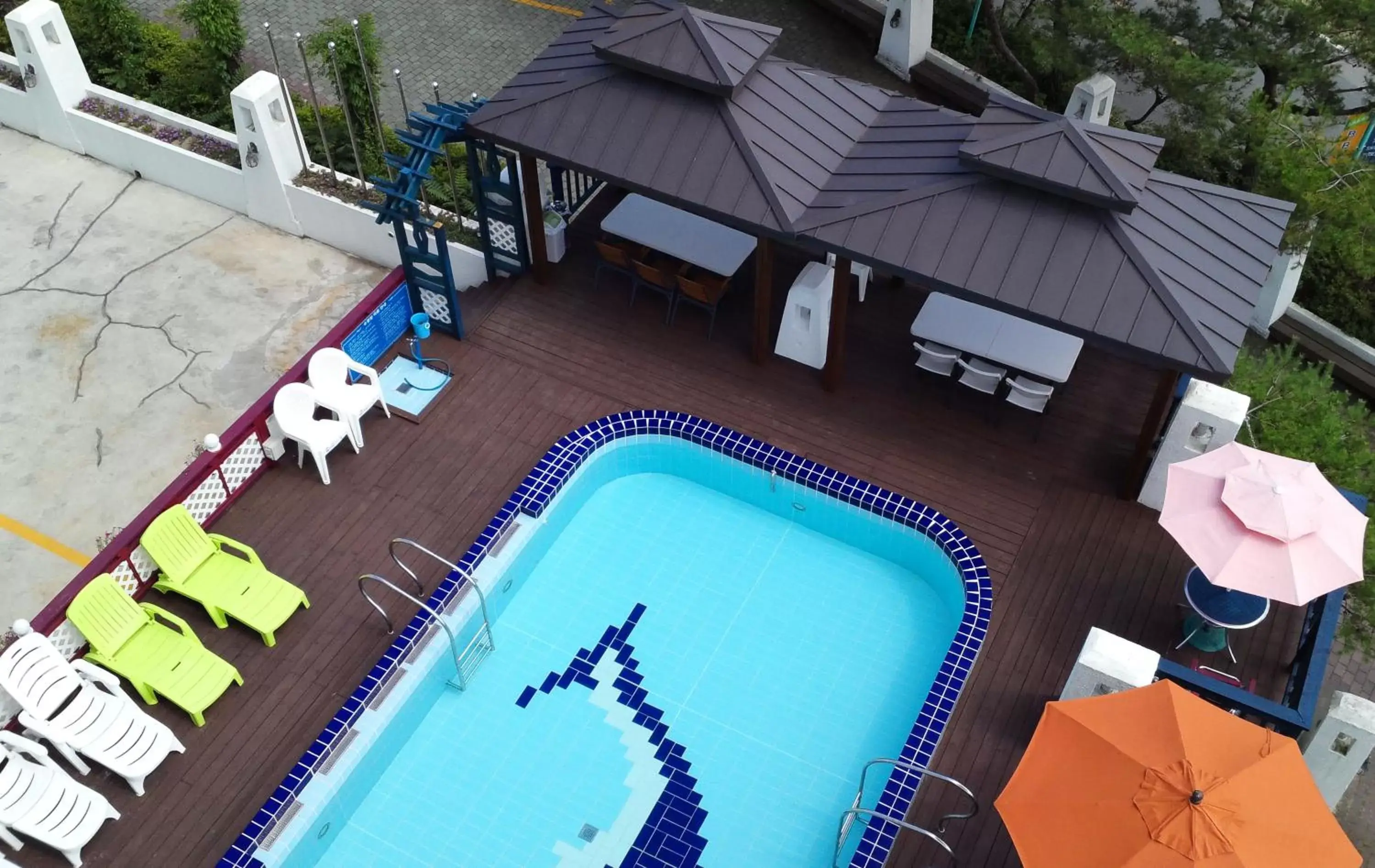 Swimming pool, Pool View in Benikea Swiss Rosen Hotel
