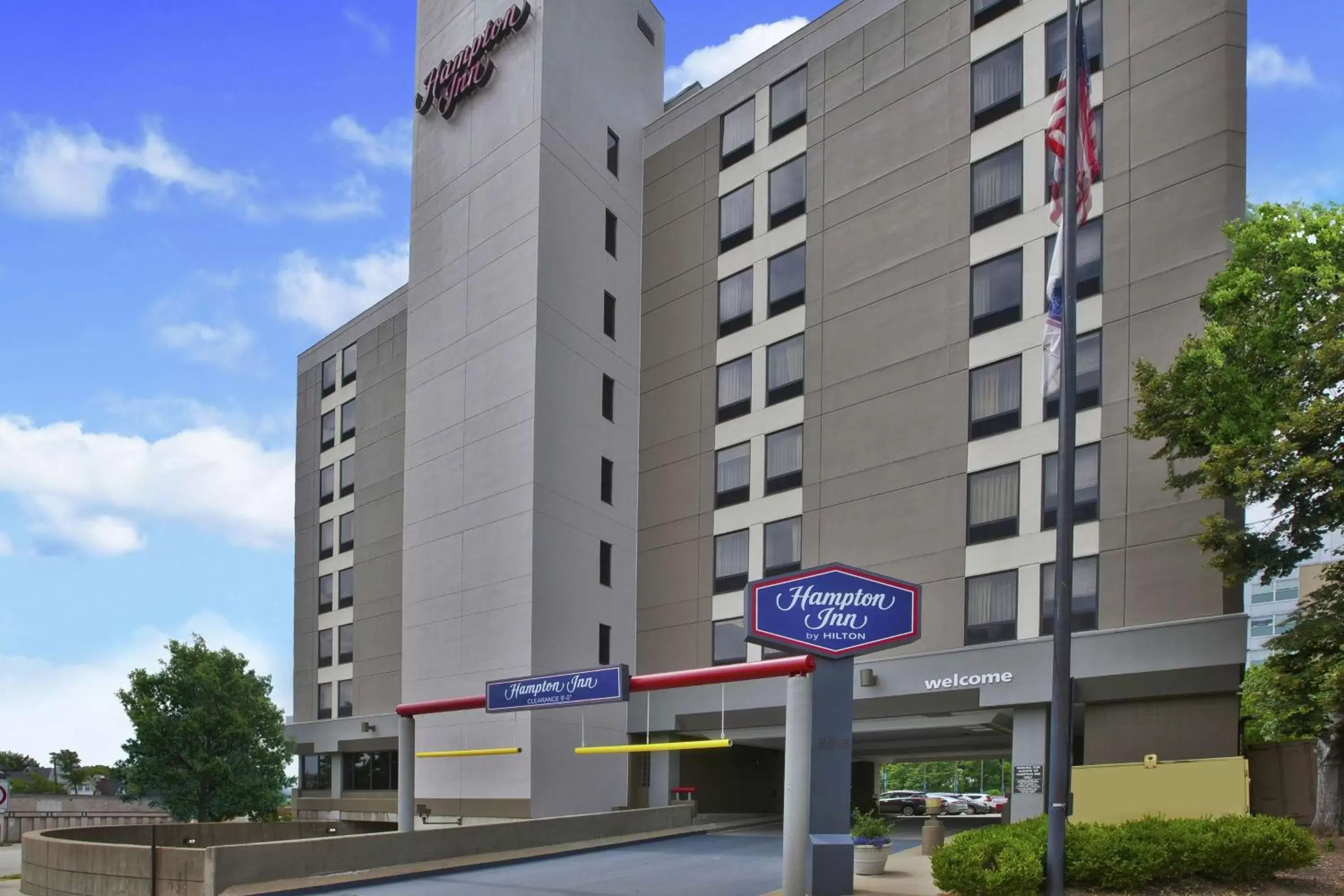 Property Building in Hampton Inn Pittsburgh University Medical Center