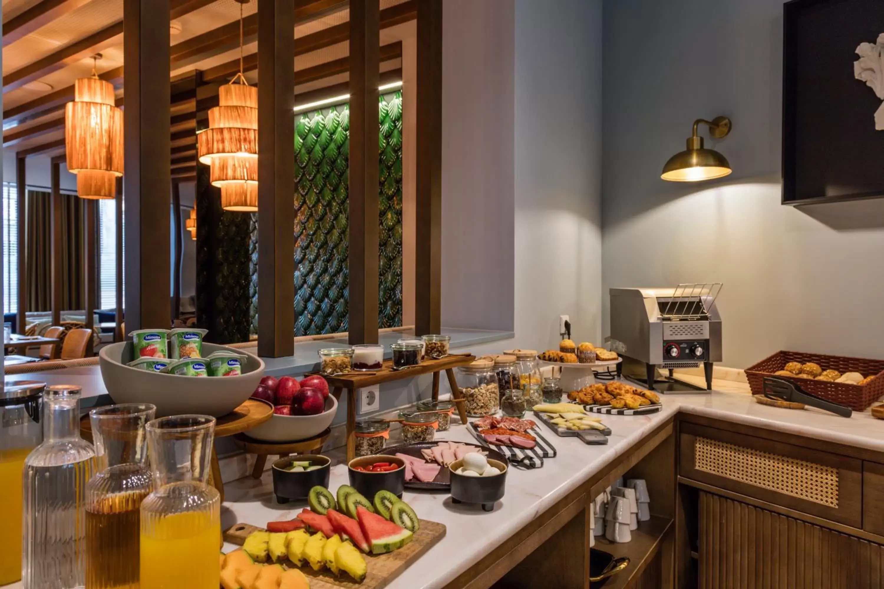 Breakfast in Pur Oporto Boutique Hotel by actahotels