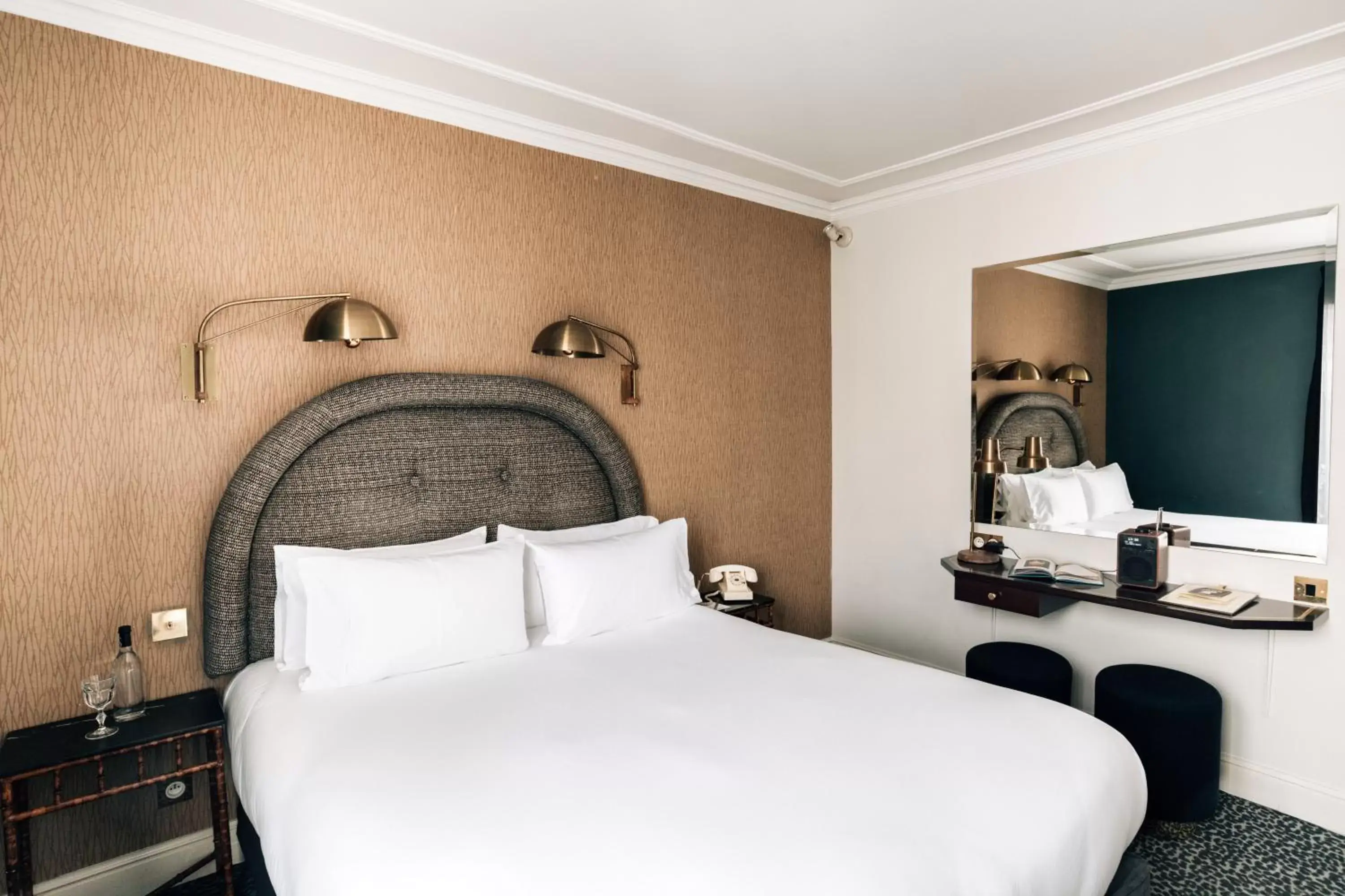Bedroom, Bed in Grand Pigalle Hotel
