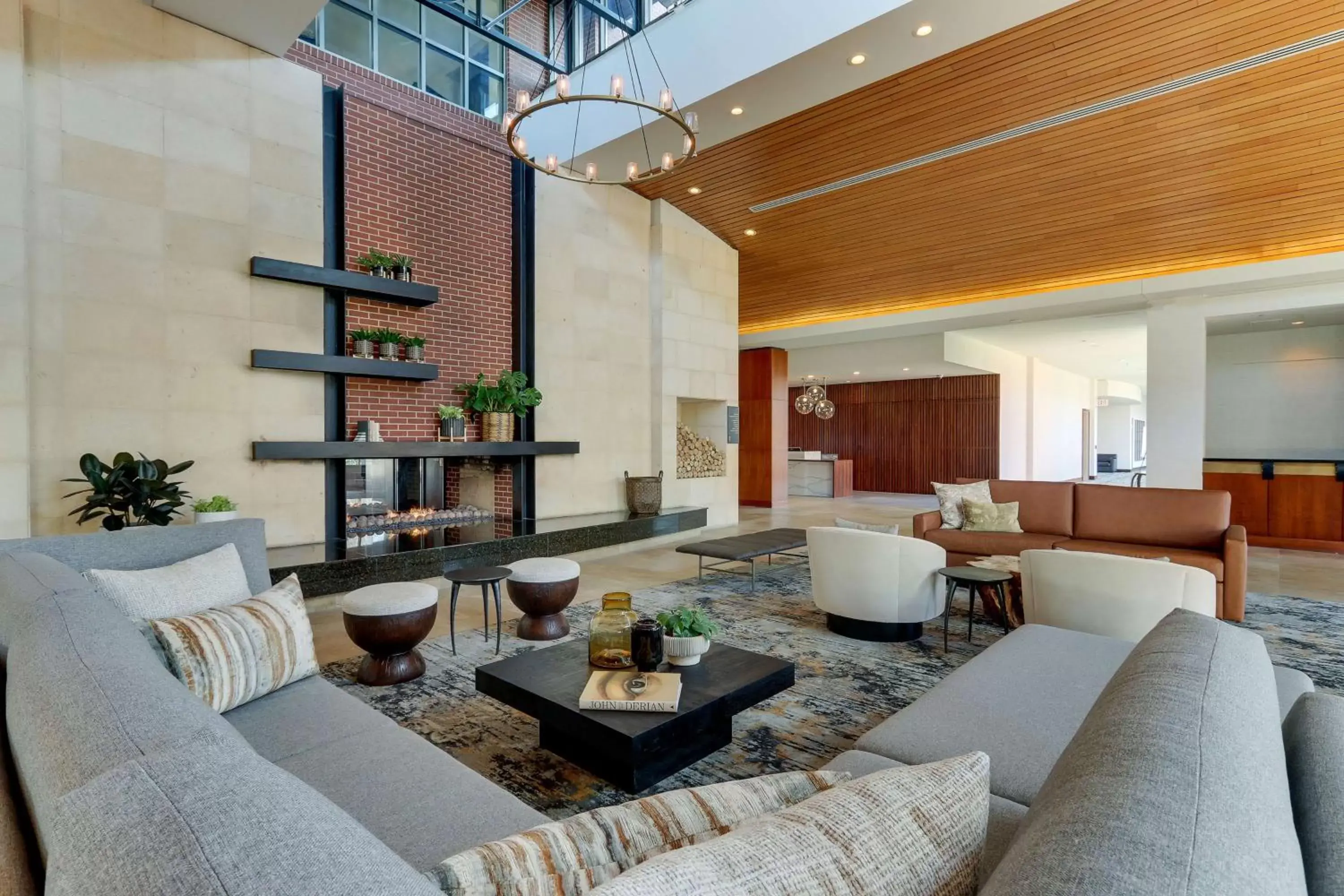 Lobby or reception, Seating Area in The Chattanoogan Hotel, Curio Collection By Hilton