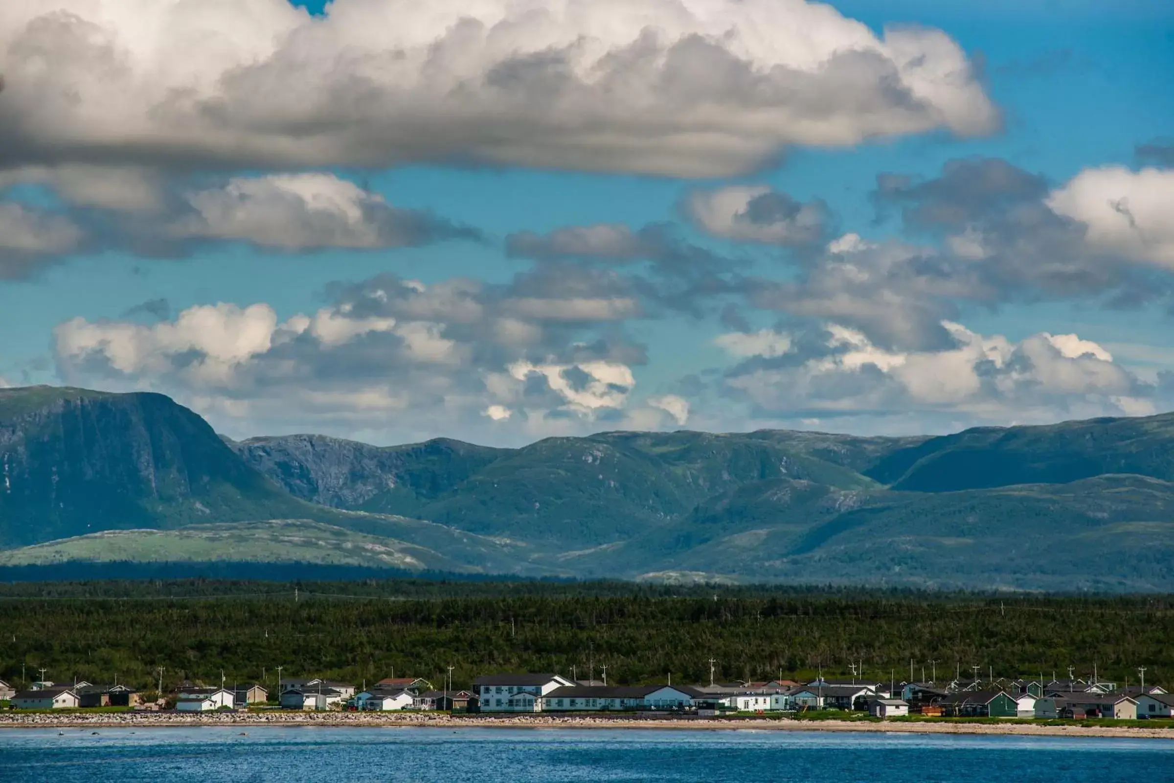 Natural landscape in Shallow Bay Motel & Cabins Conference Centre