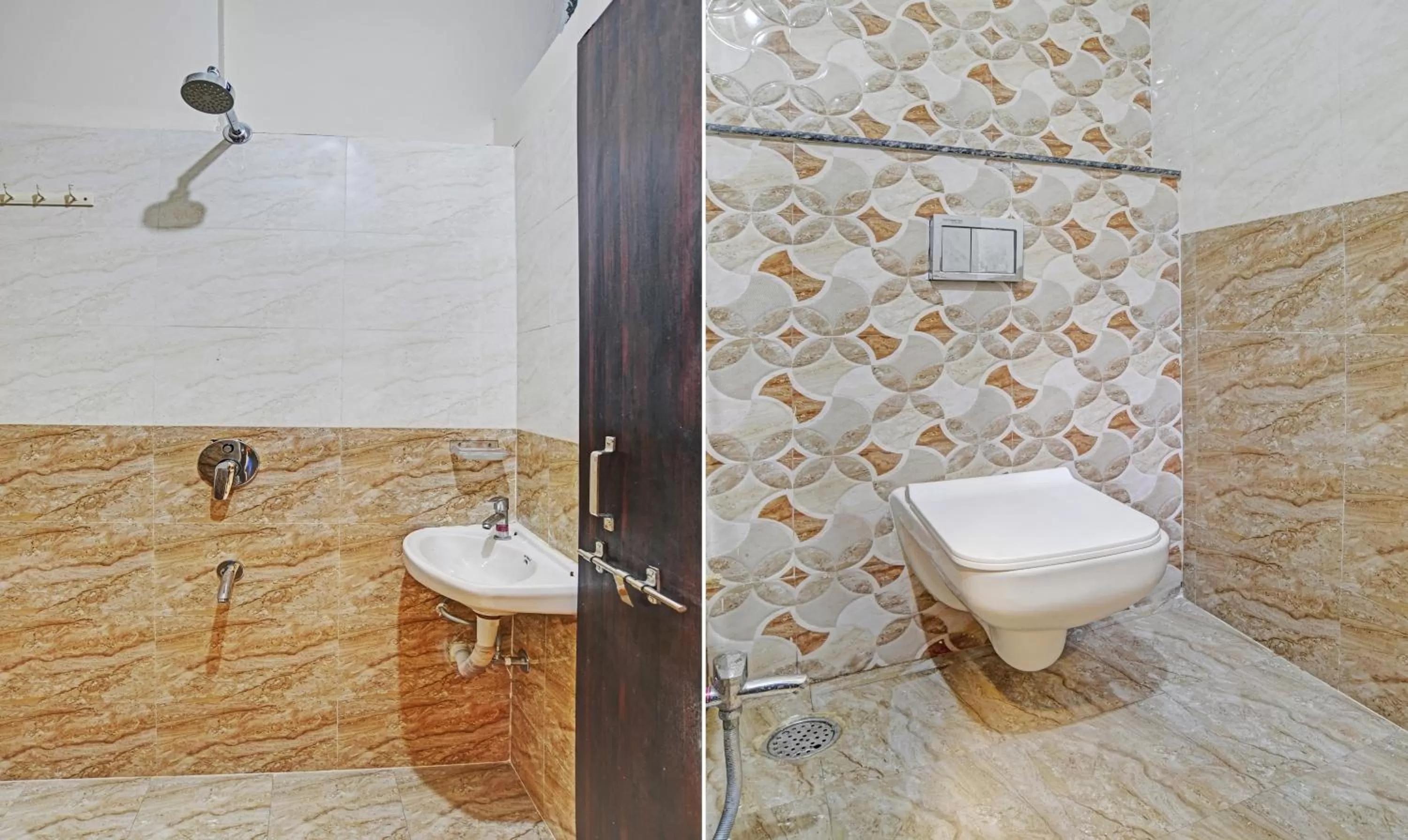 Bathroom in Hotel Anand Shree Near Airport,Indore