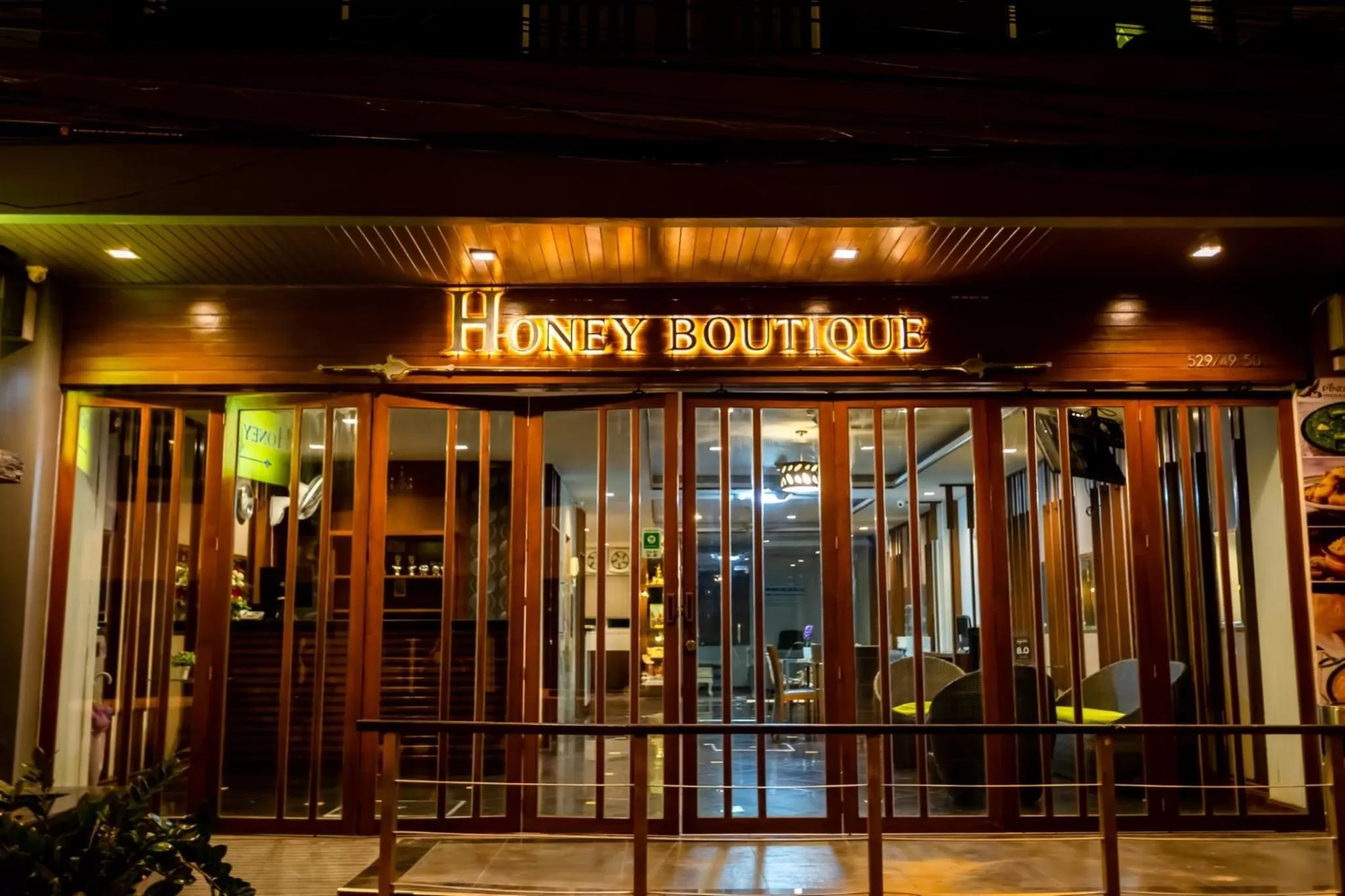 Facade/entrance in Honey Boutique Hotel
