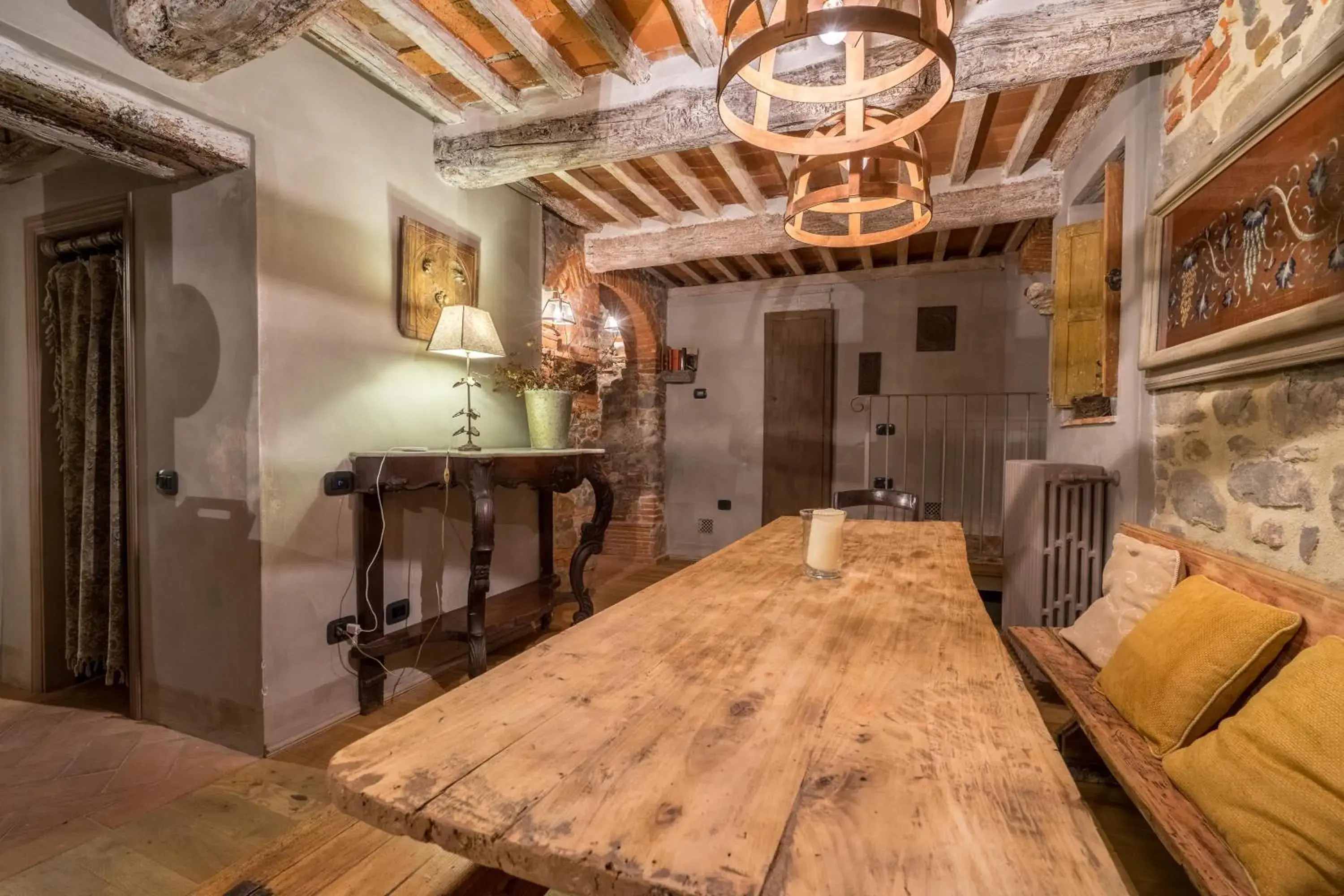 Dining area in Hotel Villa Sermolli