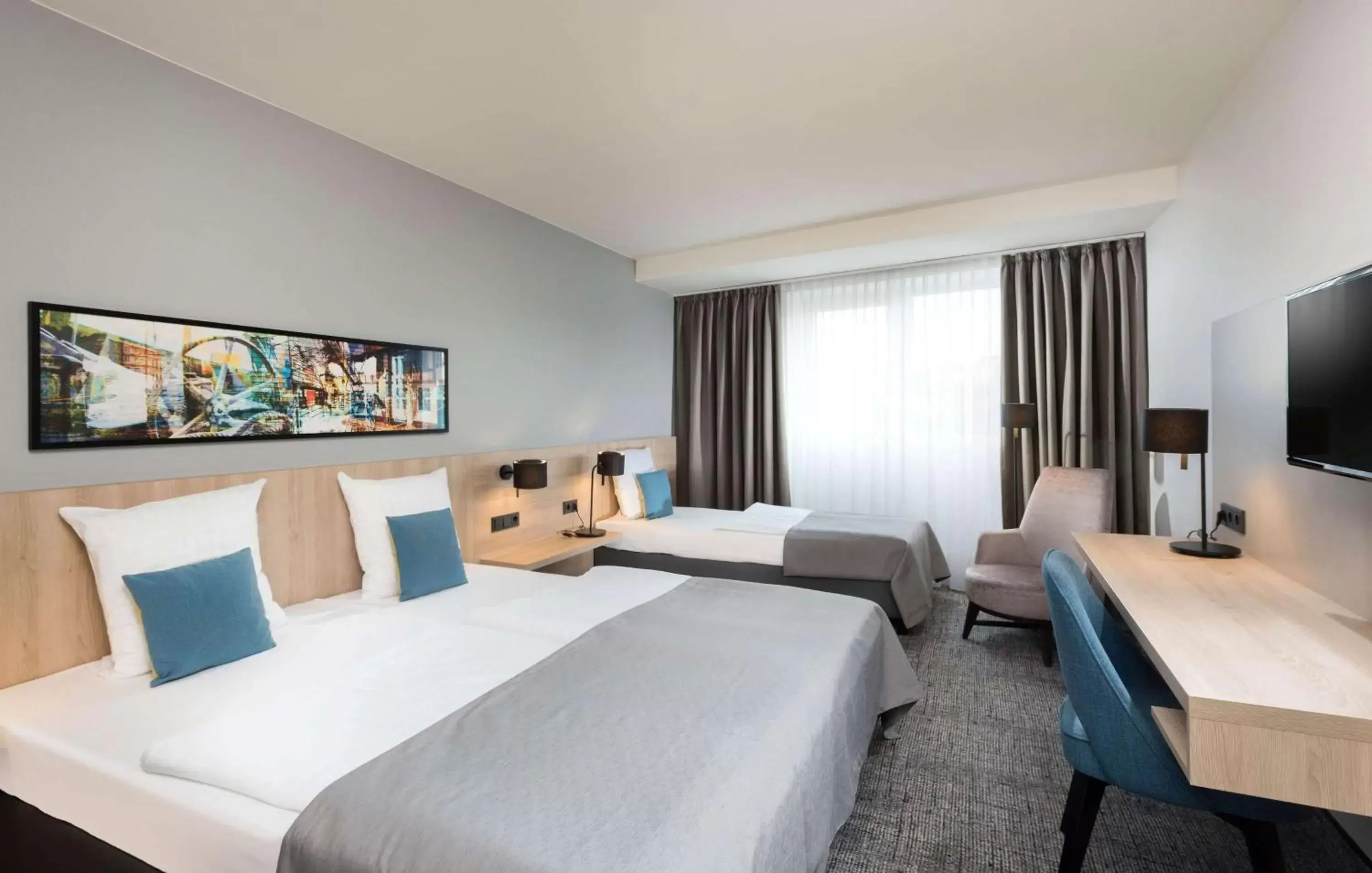 Photo of the whole room, Bed in Ramada by Wyndham Flensburg