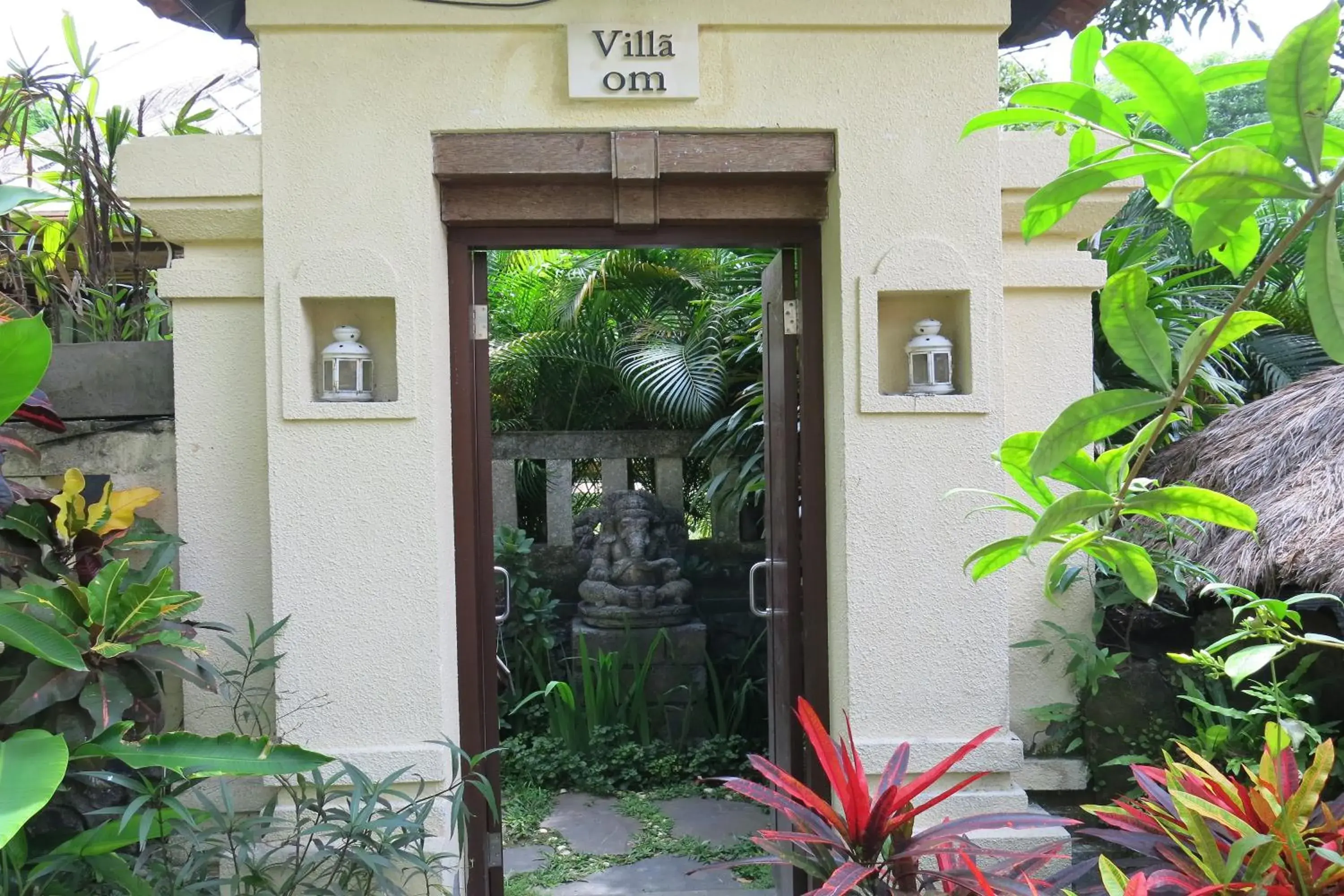 Area and facilities in Villa Nirvana