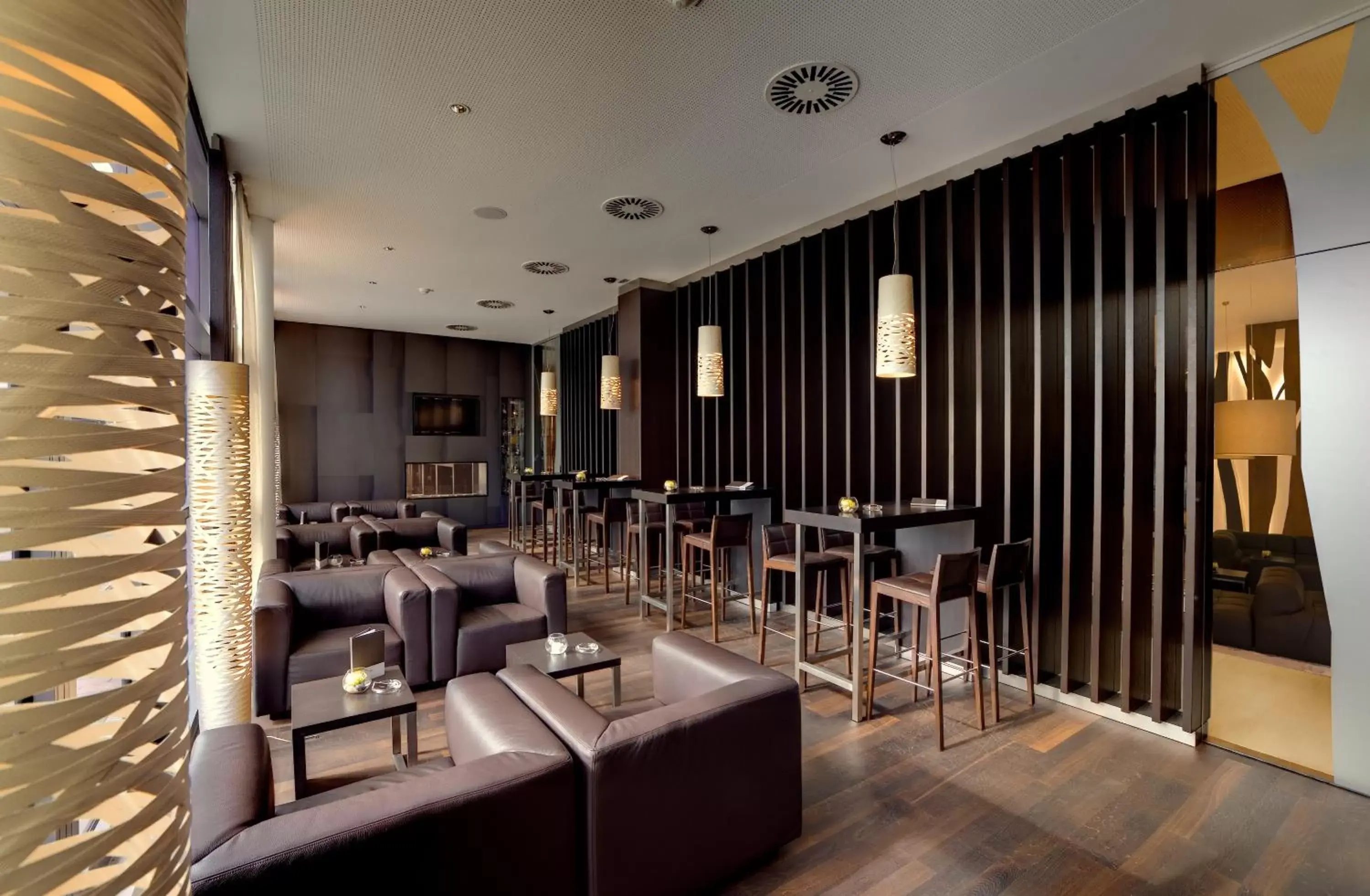 Lounge or bar in Atlantic Congress Hotel Essen
