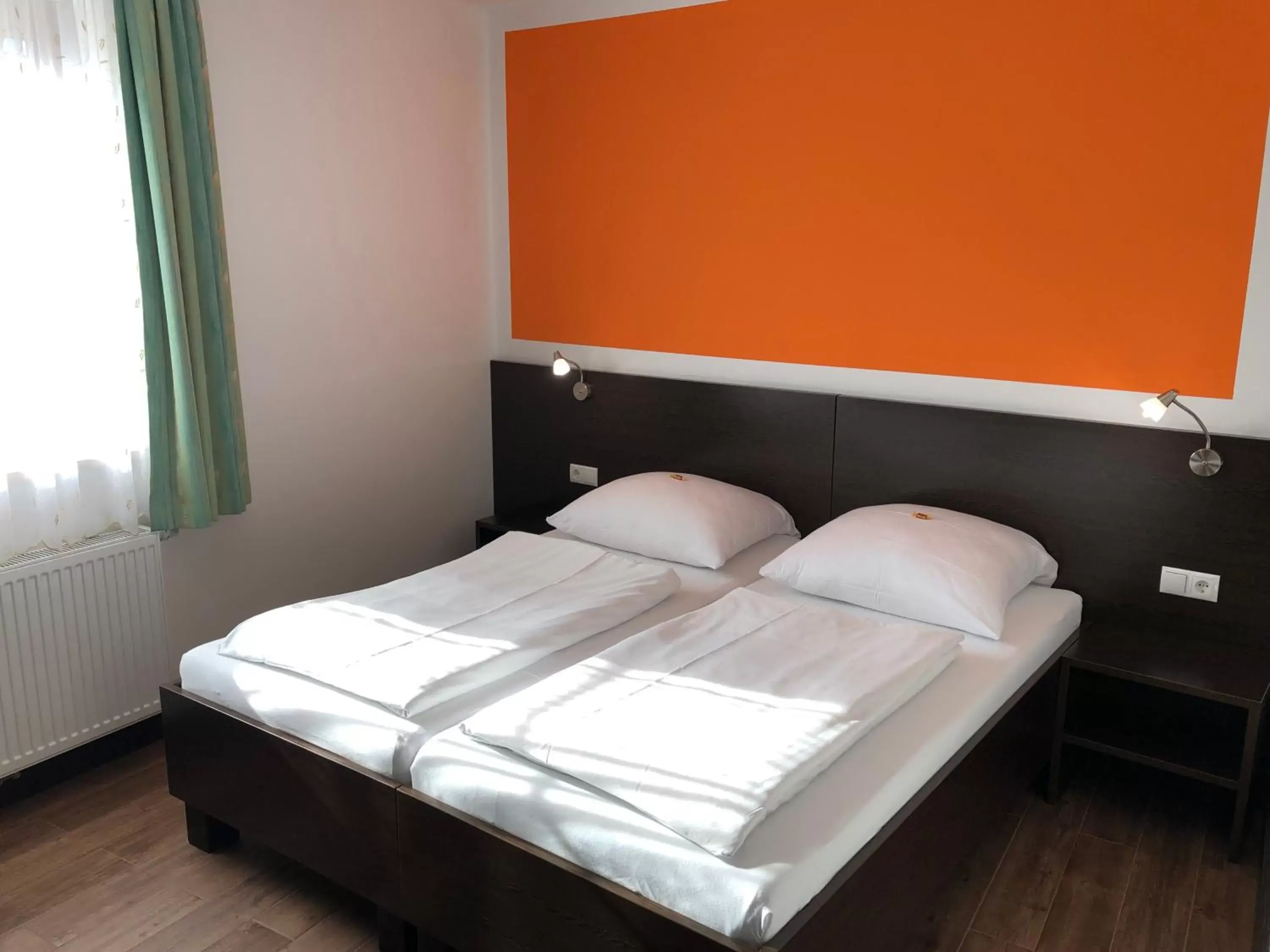 Double Room in Hotel König Double Room in Hotel König