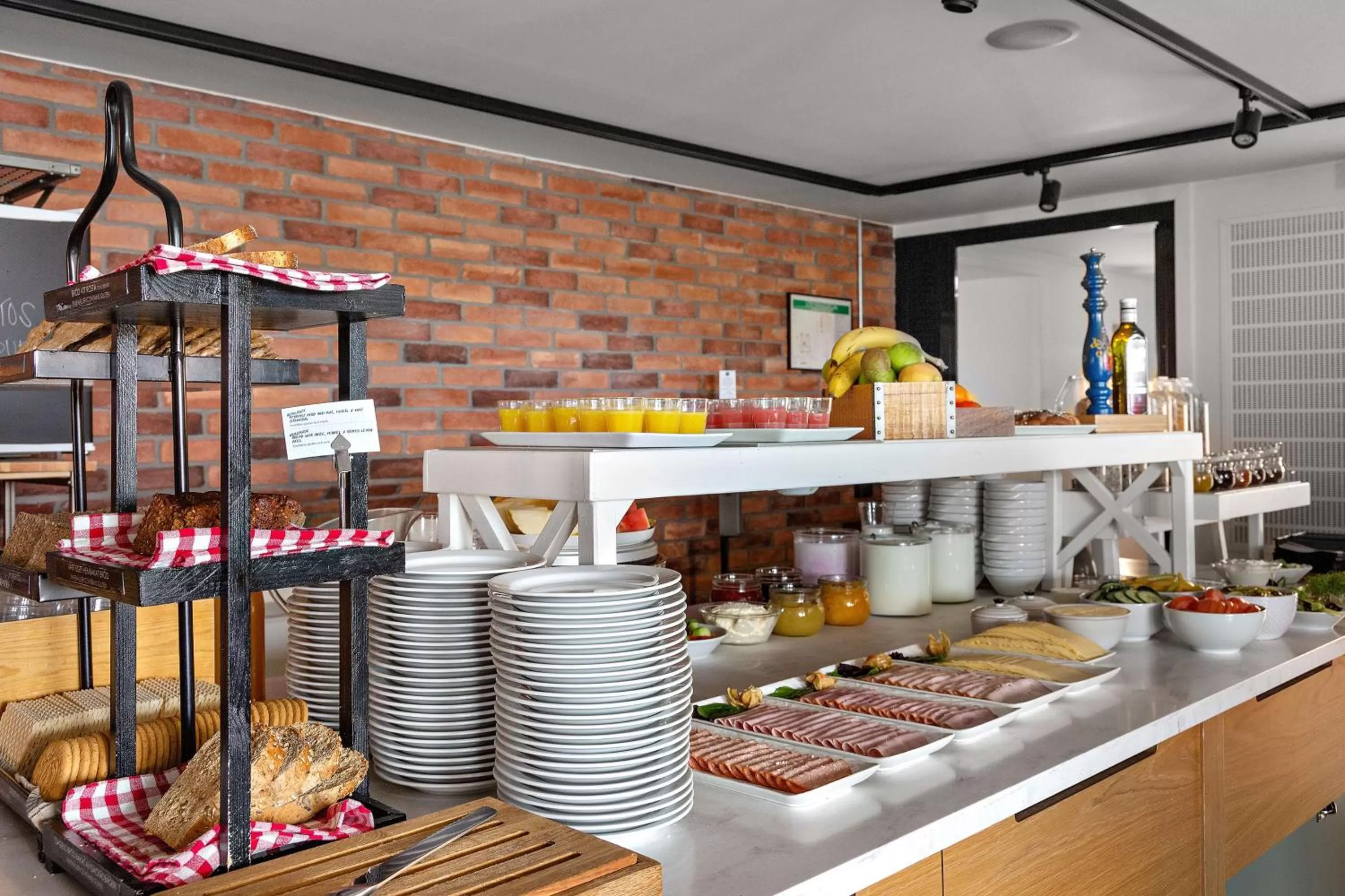 Breakfast in Best Western Hotell Hudik