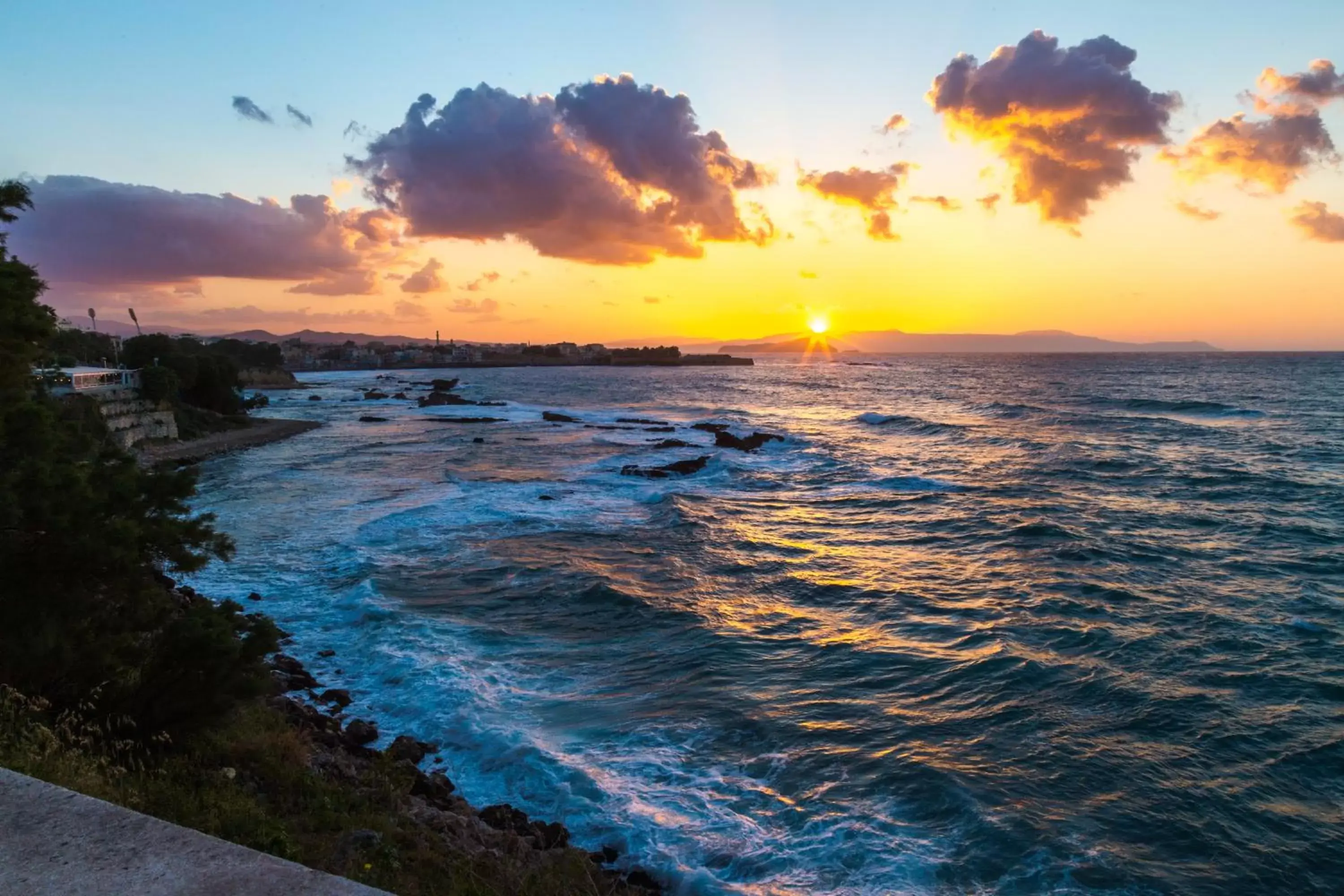 Sea view, Sunrise/Sunset in Halepa Hotel