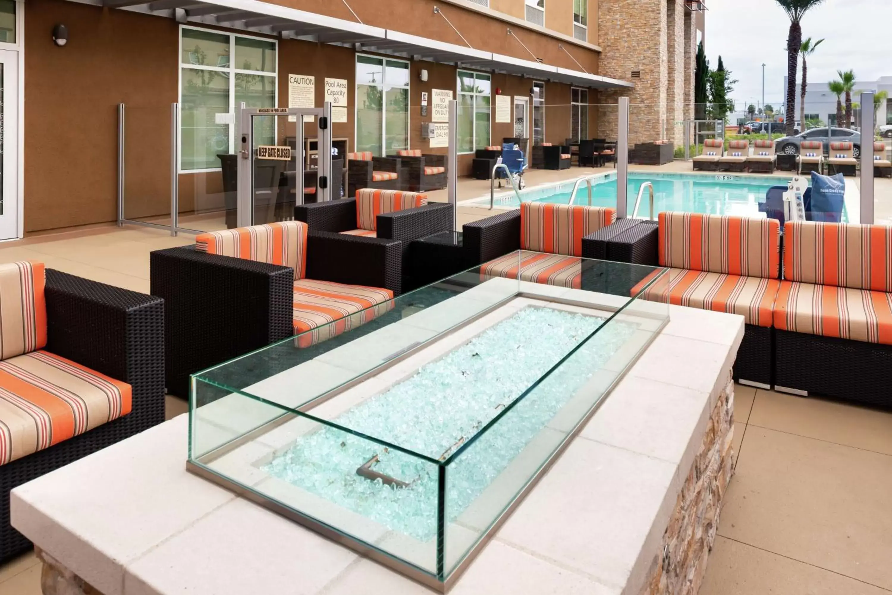 Patio, Swimming Pool in Hampton Inn & Suites Buena Park