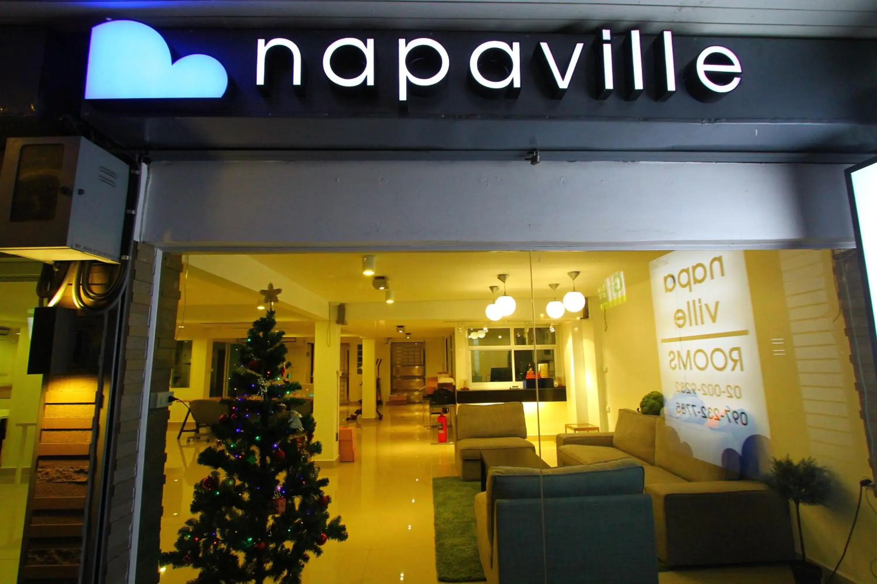 Lobby or reception in Napaville Huai Khwang Hostel