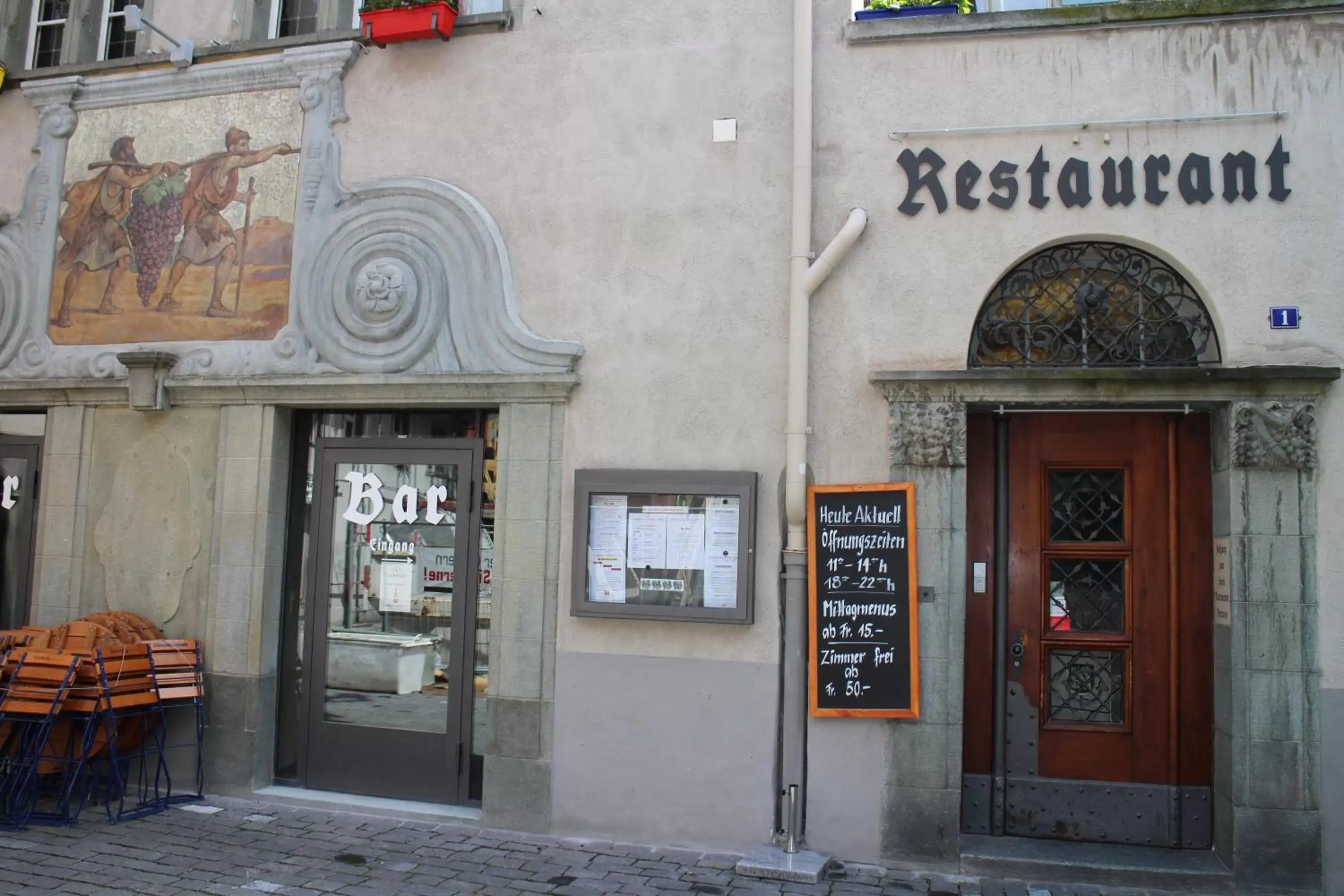 Facade/entrance in Zunfthaus zur Rebleuten