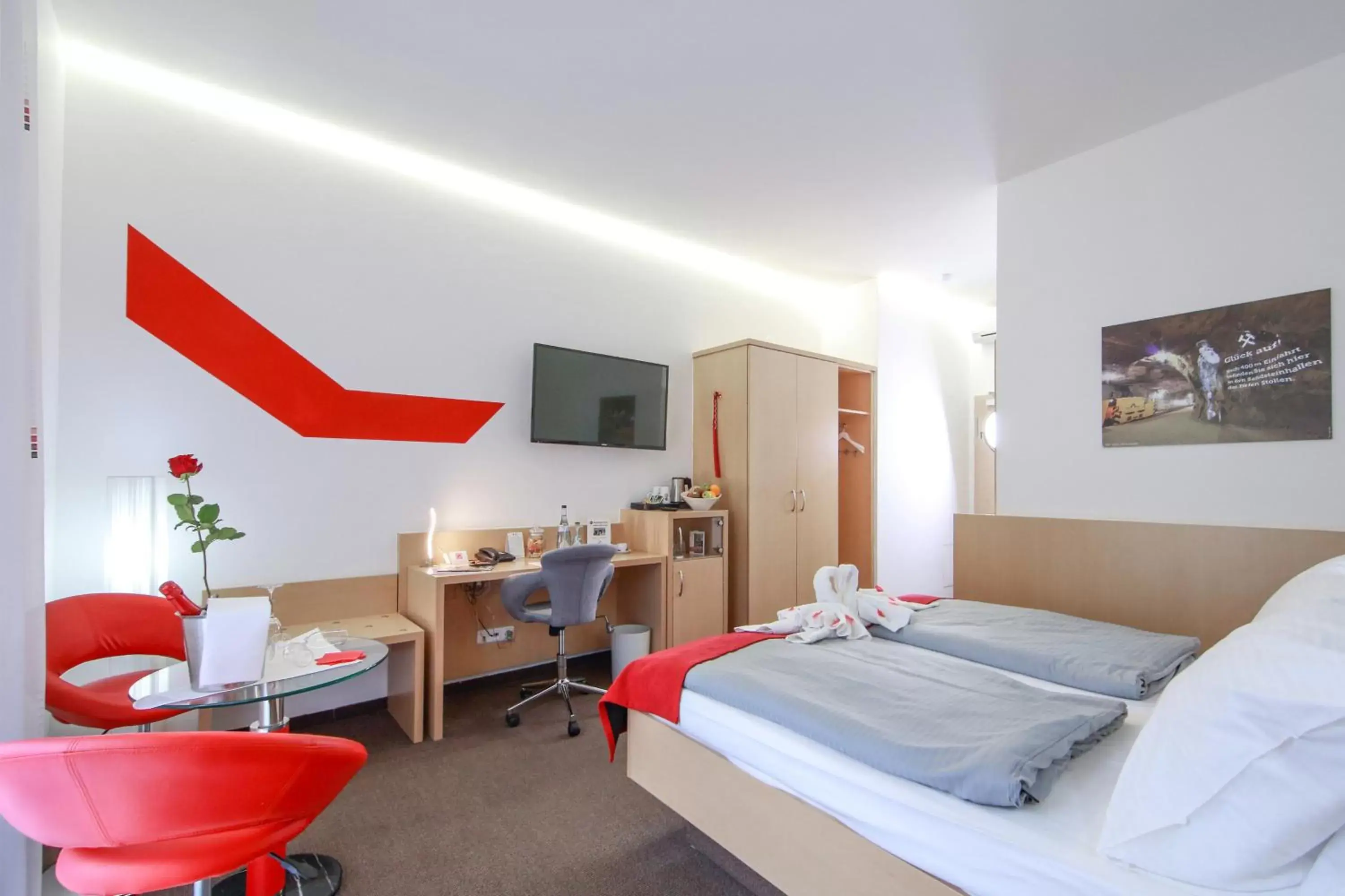 Photo of the whole room, Bed in BEST WESTERN PLUS Aalener Römerhotel a.W.L.