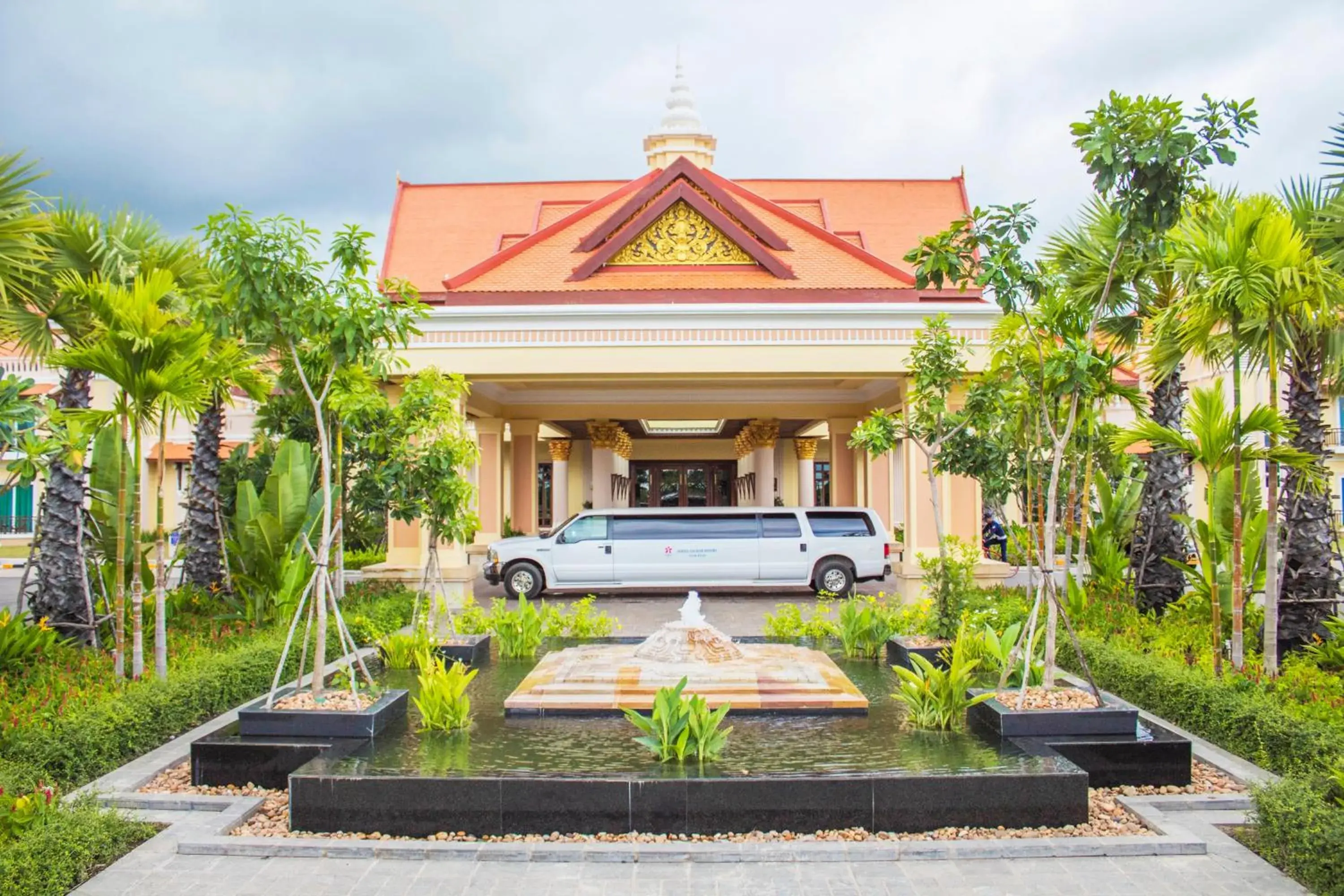 Facade/entrance in Sokha Siem Reap Resort & Convention Center