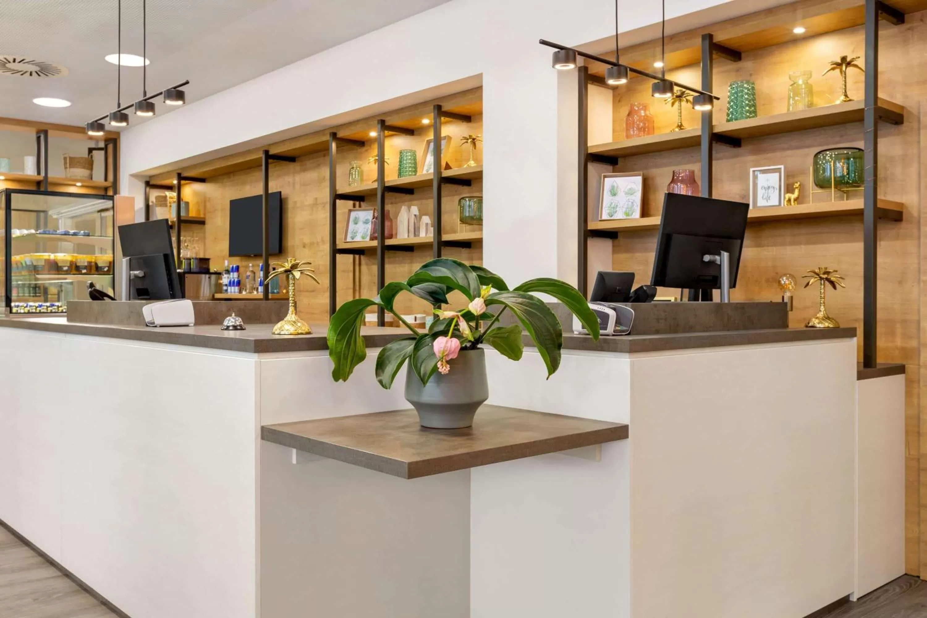 Lobby or reception in Super 8 by Wyndham Chemnitz