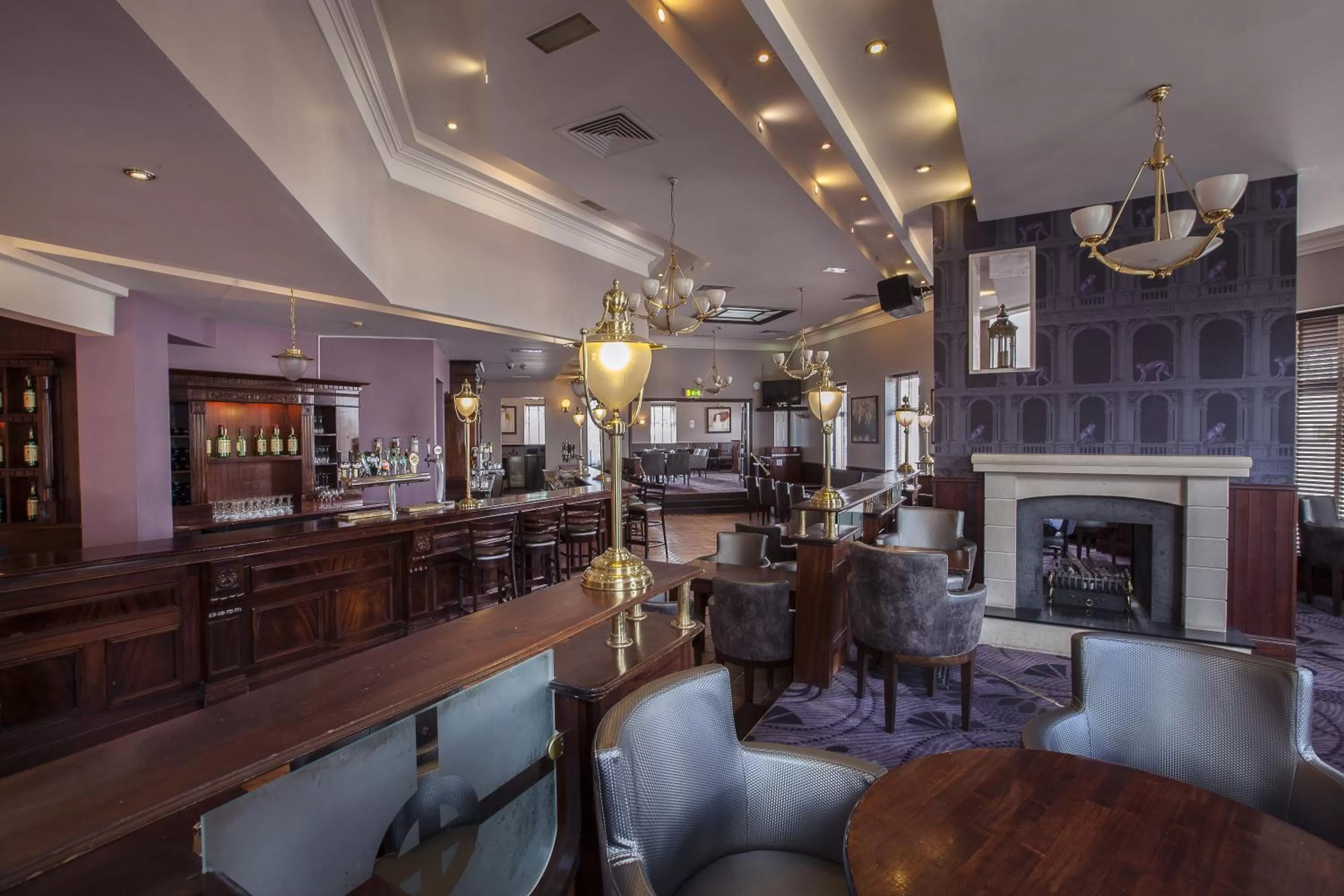 Lounge or bar, Lounge/Bar in Midleton Park Hotel