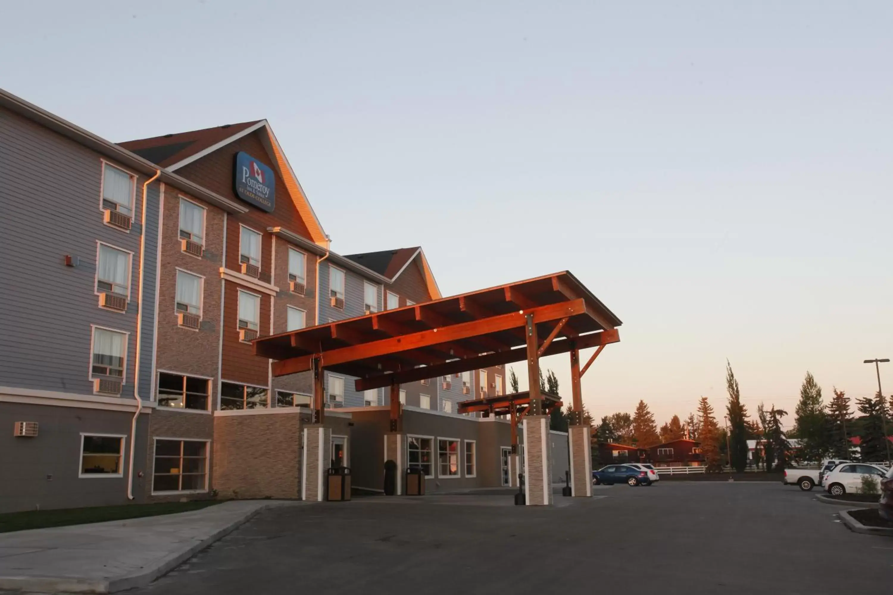 Property Building in Pomeroy Inn & Suites at Olds College