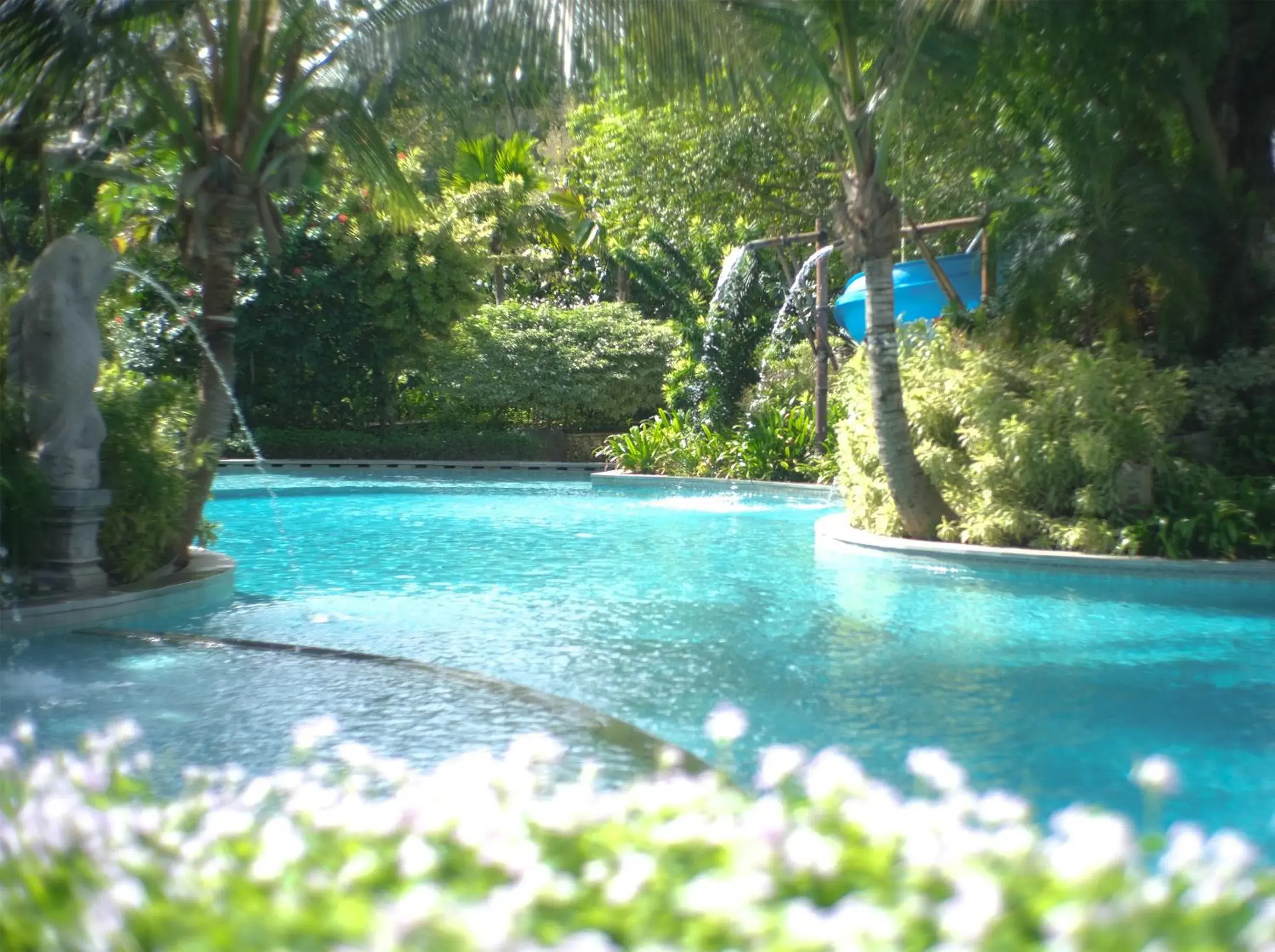 Swimming Pool in Royal Tulip Springhill Resort Jimbaran