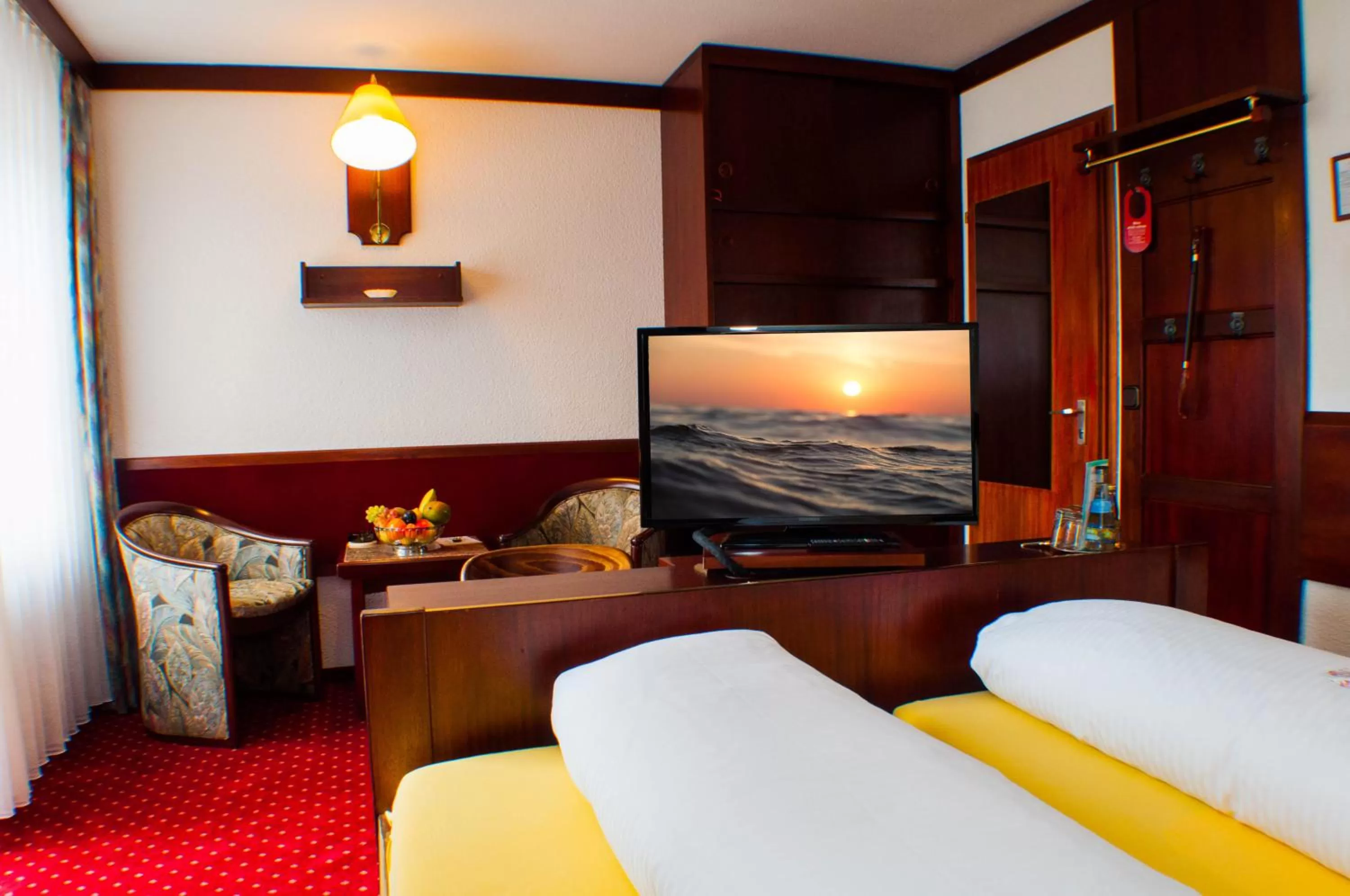 Photo of the whole room, Bed in Kurhotel Wiedenmann