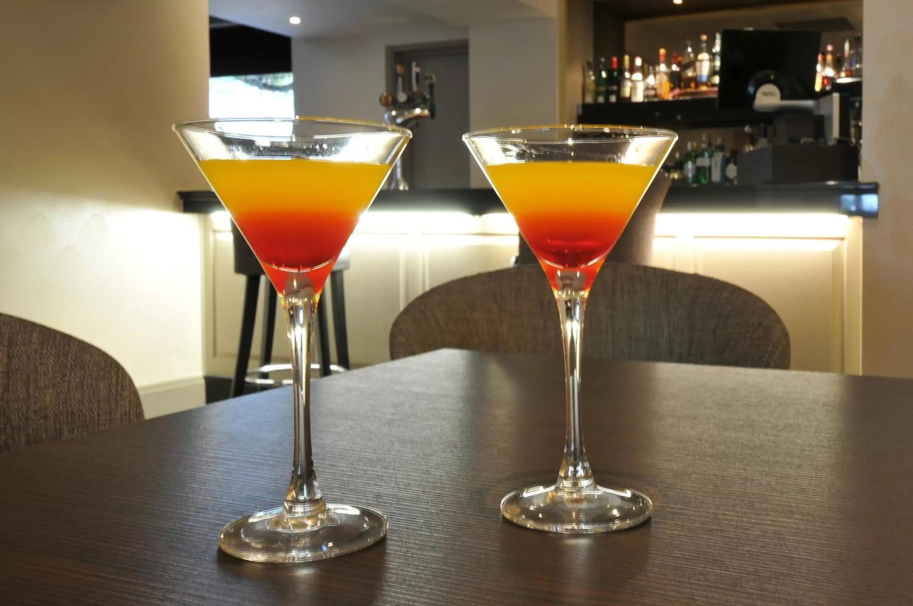 Lounge or bar, Drinks in Bromley Court Hotel London