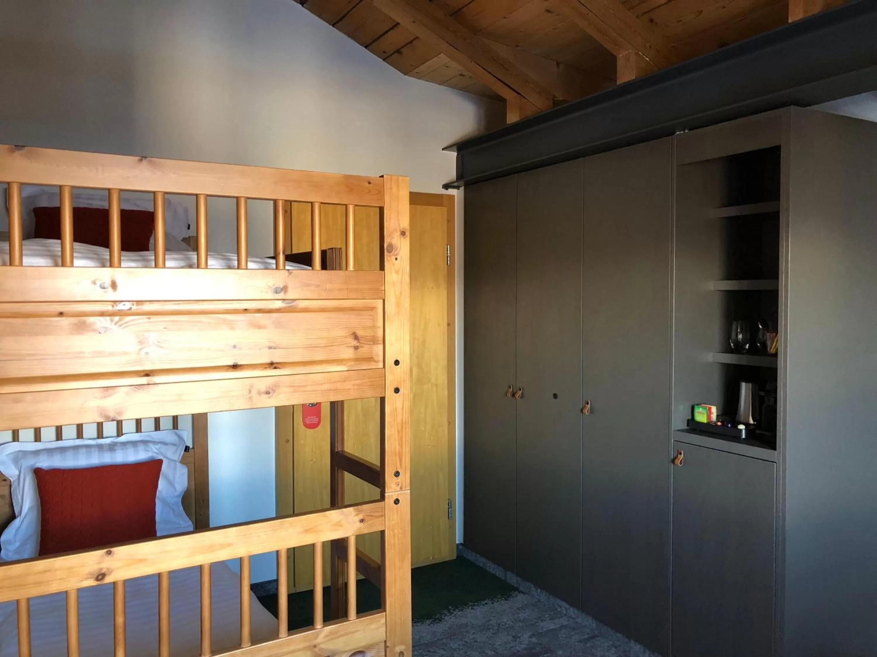 Bed in Hotel Les Etagnes