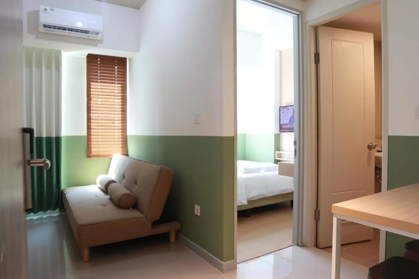 Bed in Hotel Osaka PIK2