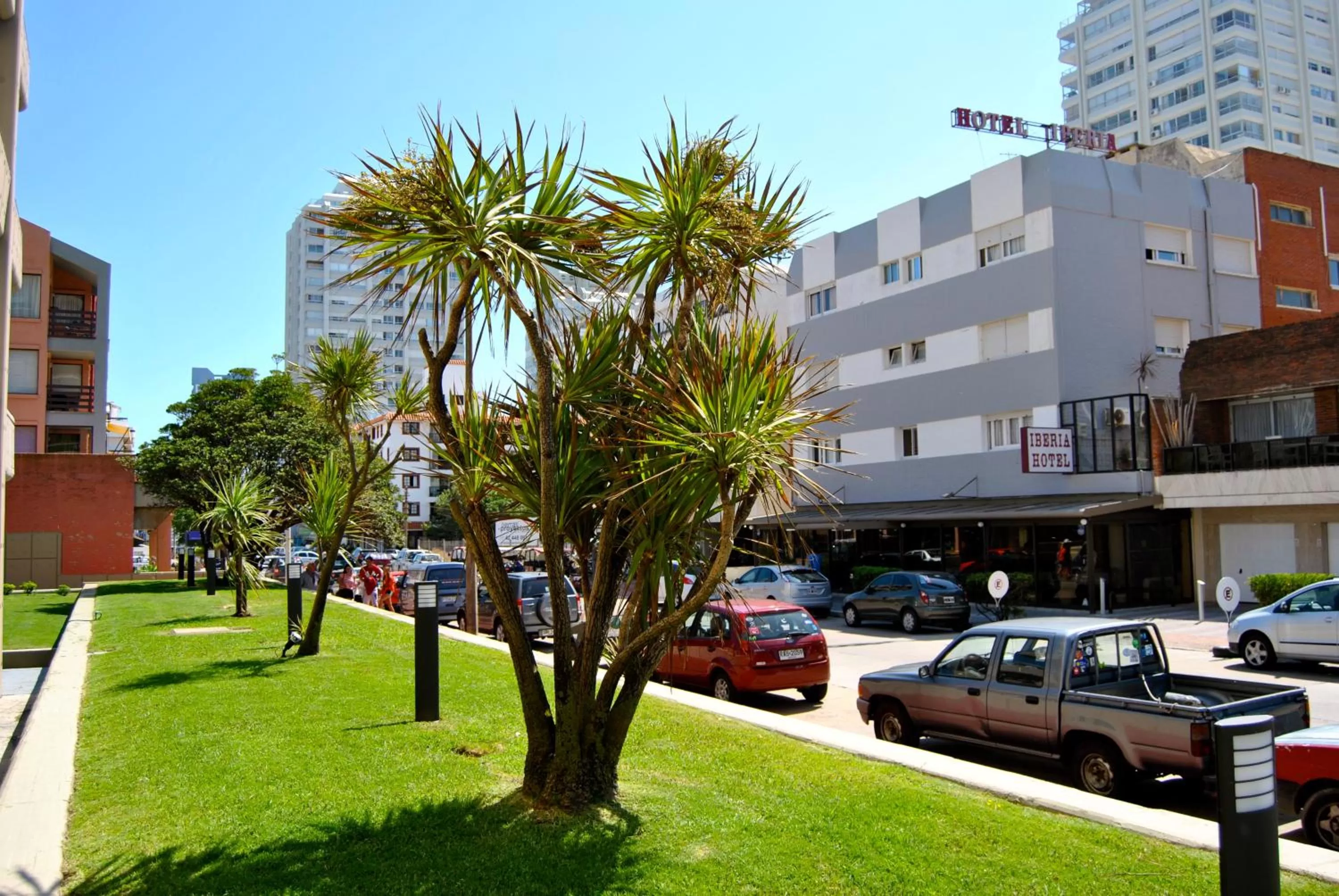 Facade/entrance in Hotel Iberia