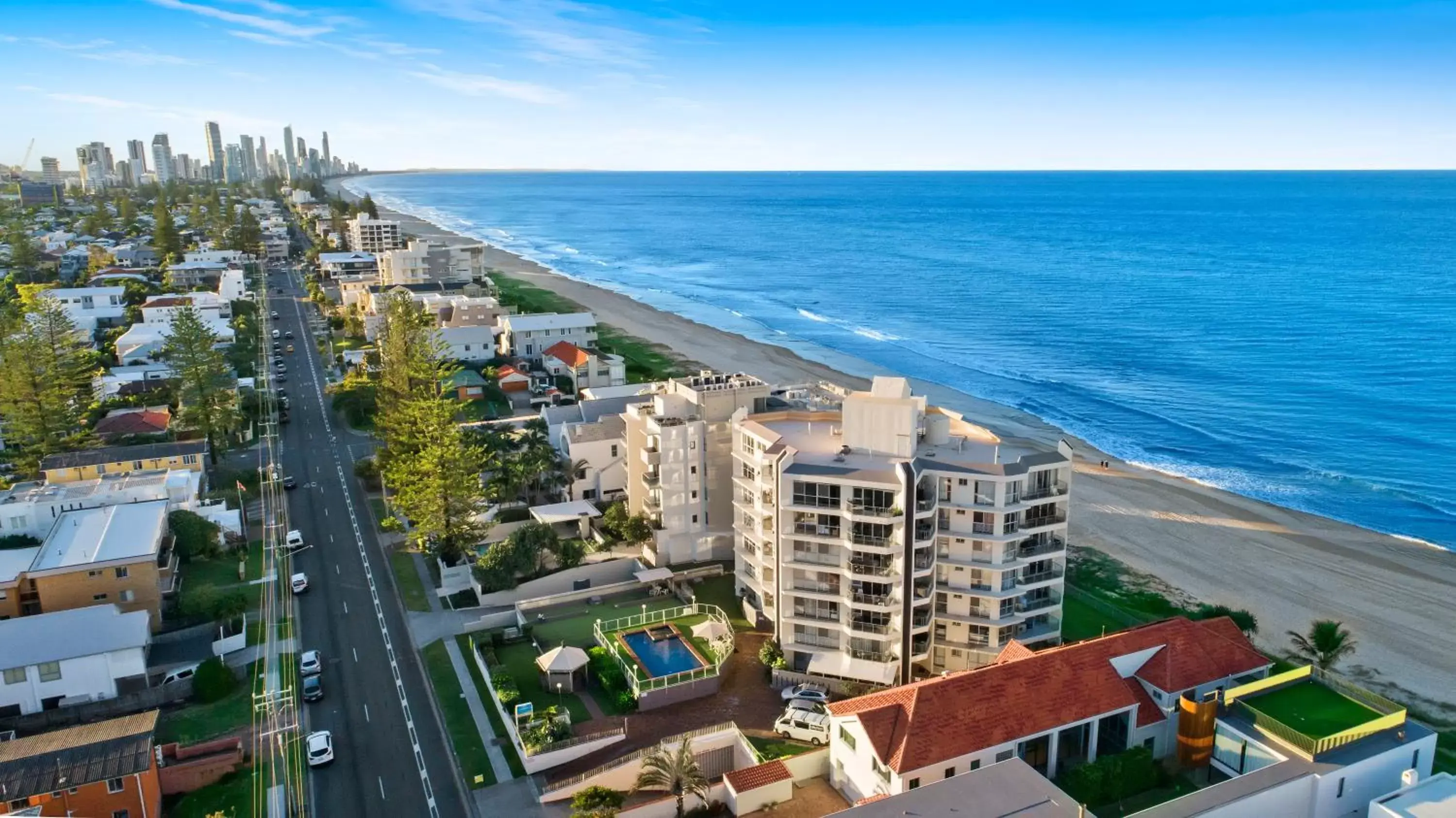 Bird's eye view, Bird's-eye View in Foreshore Beachfront Apartments