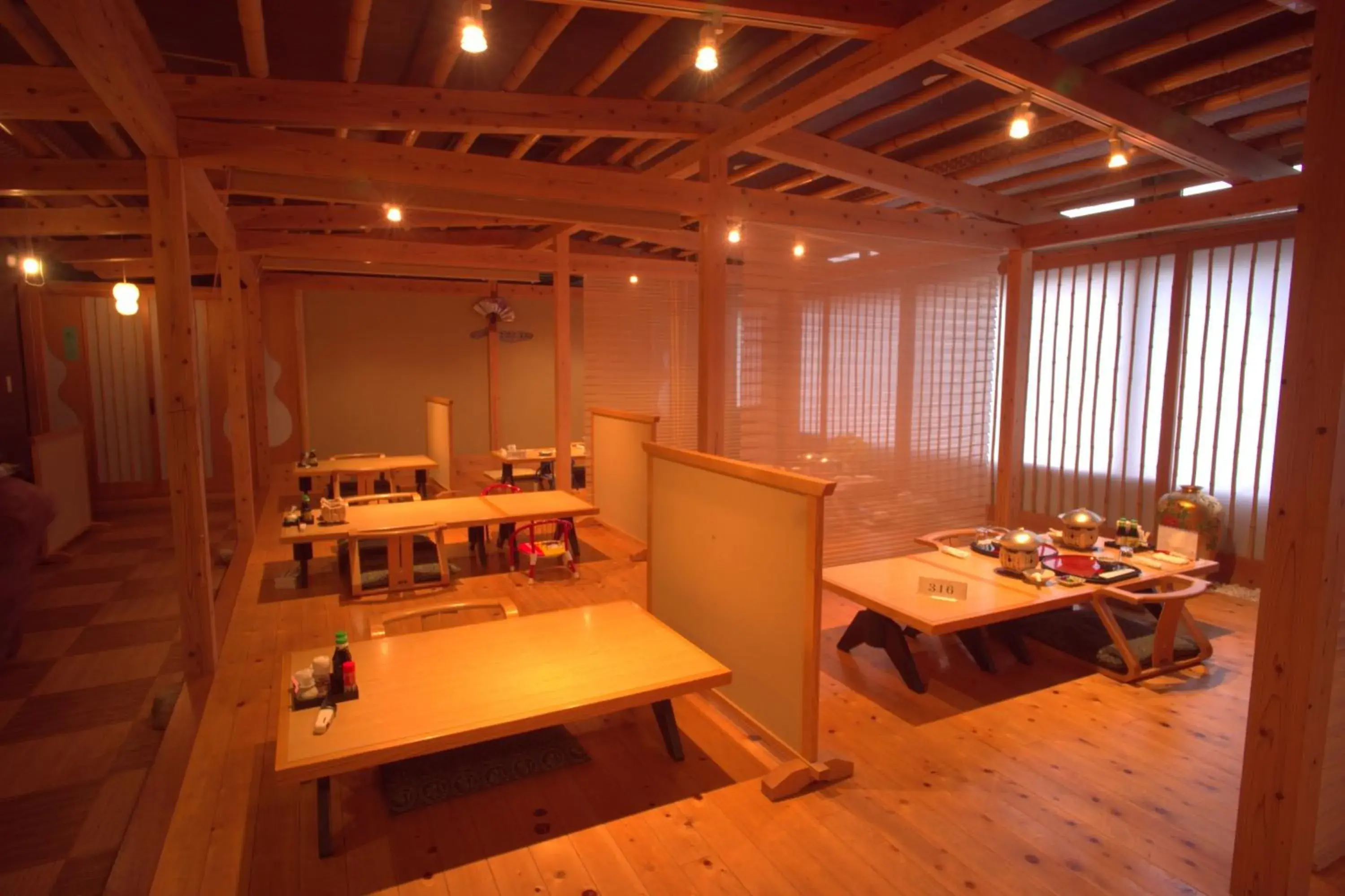 Restaurant/Places to Eat in Ryokan Nogami Honkan