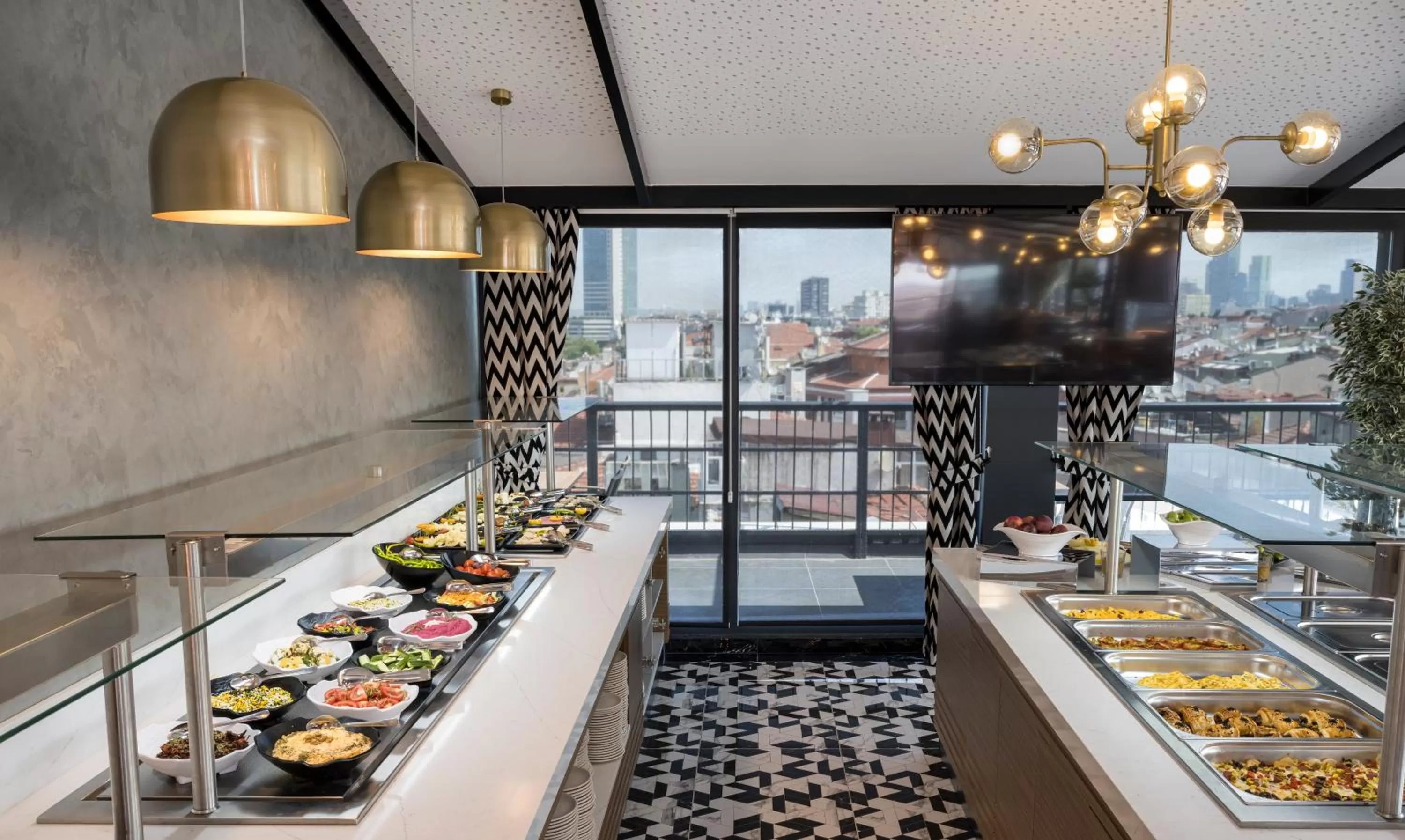 Restaurant/places to eat in Ramada Encore by Wyndham Istanbul Sisli