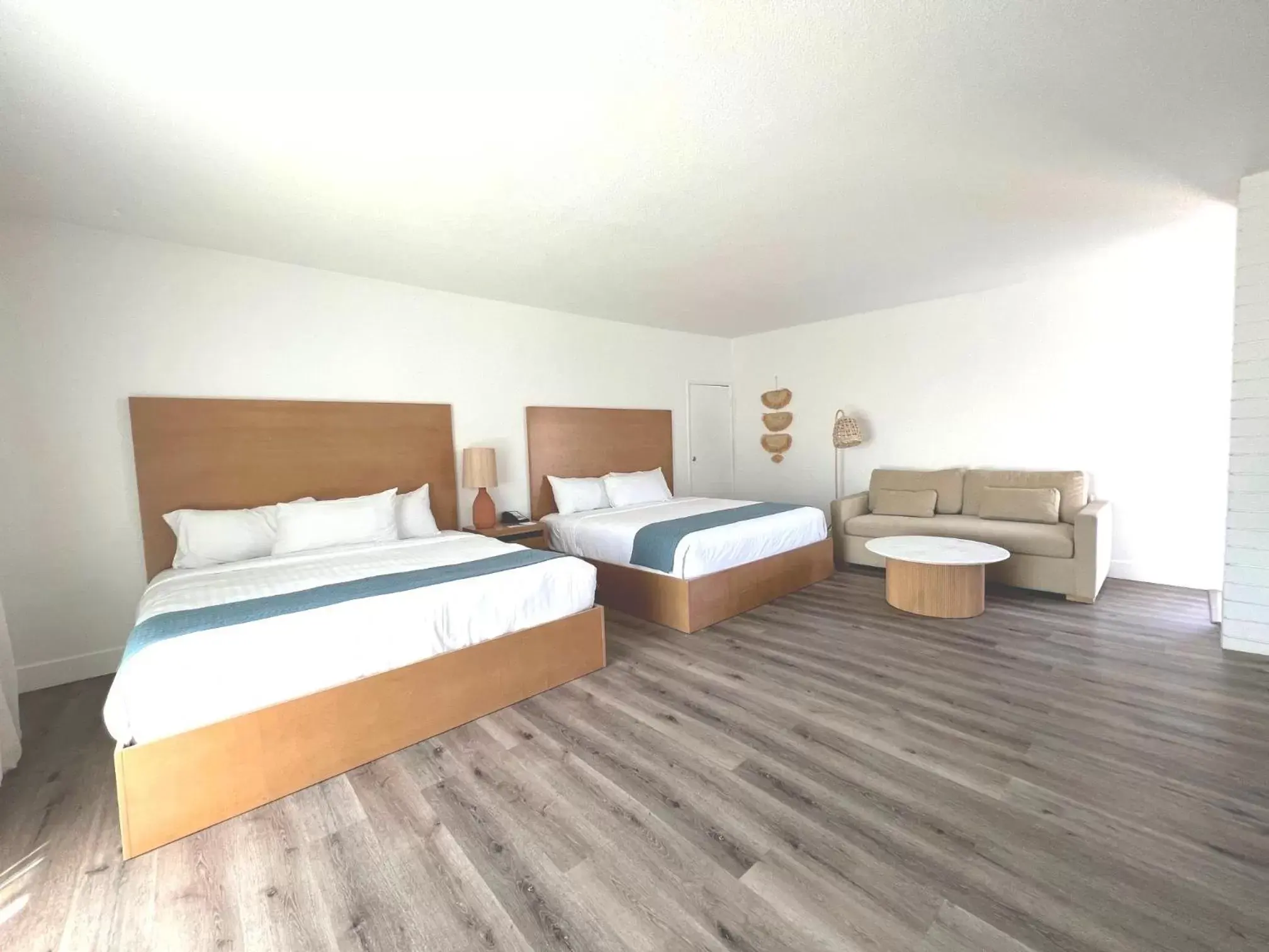 King Room with Fireplace and Sofa Bed - Ocean View in Capri Laguna on the Beach - A Boutique Hotel King Room with Fireplace and Sofa Bed - Ocean View in Capri Laguna on the Beach - A Boutique Hotel