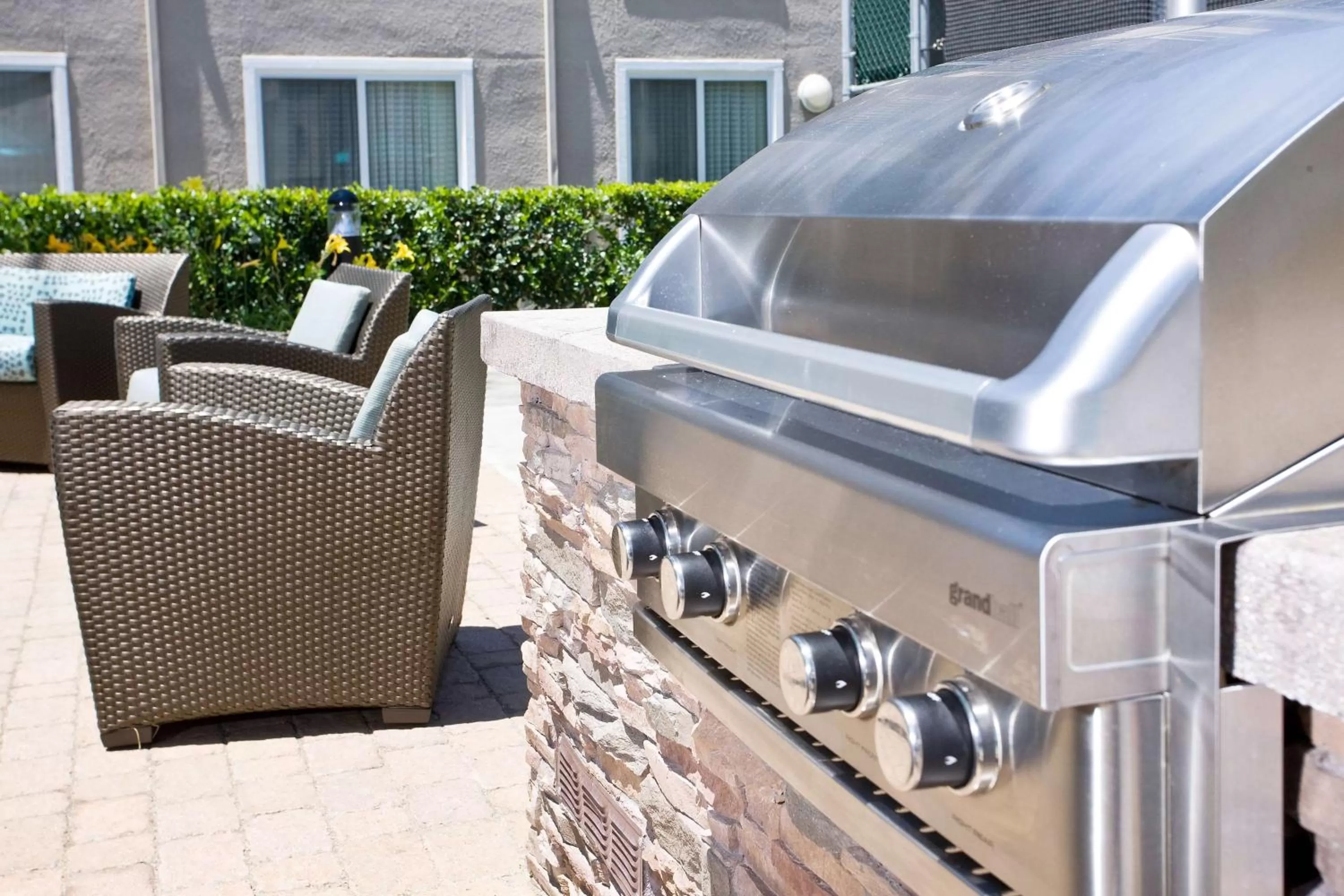 Patio in Sonesta ES Suites Carmel Mountain - San Diego