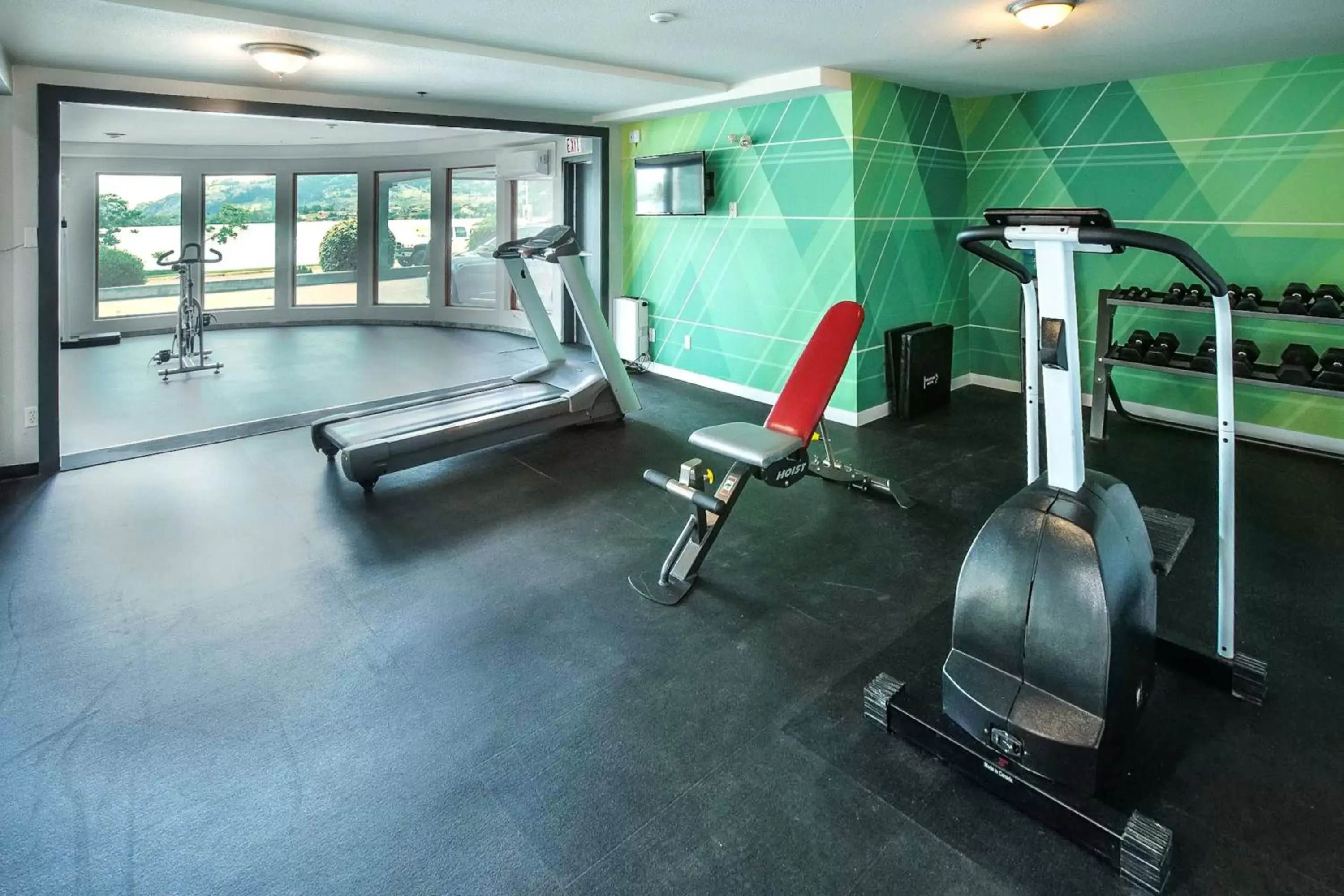 Spa and wellness centre/facilities, Fitness Center/Facilities in Holiday Inn Hotel & Suites Osoyoos, an IHG Hotel