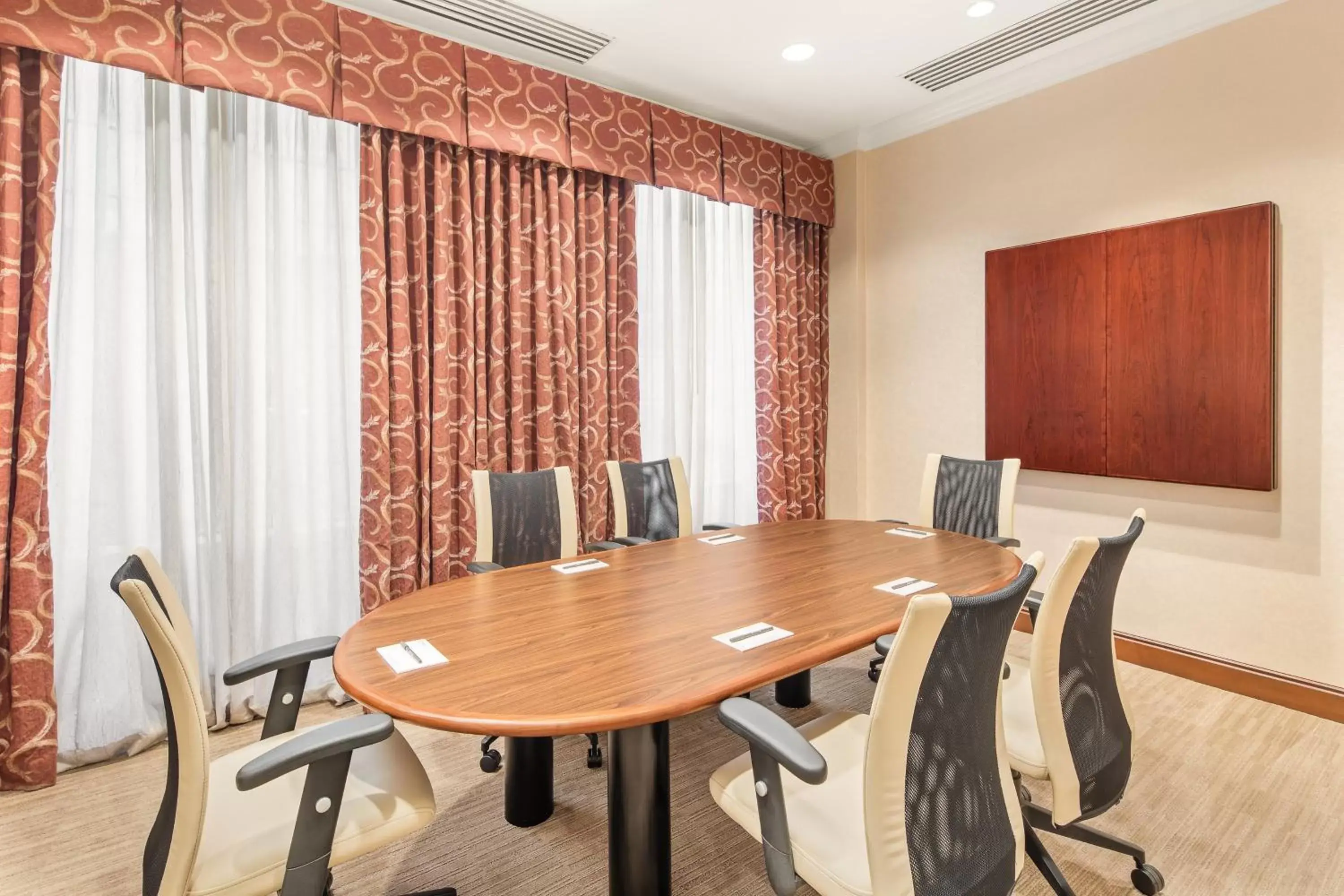 Meeting/conference room, Dining Area in Homewood Suites by Hilton Atlanta Buckhead Pharr Road