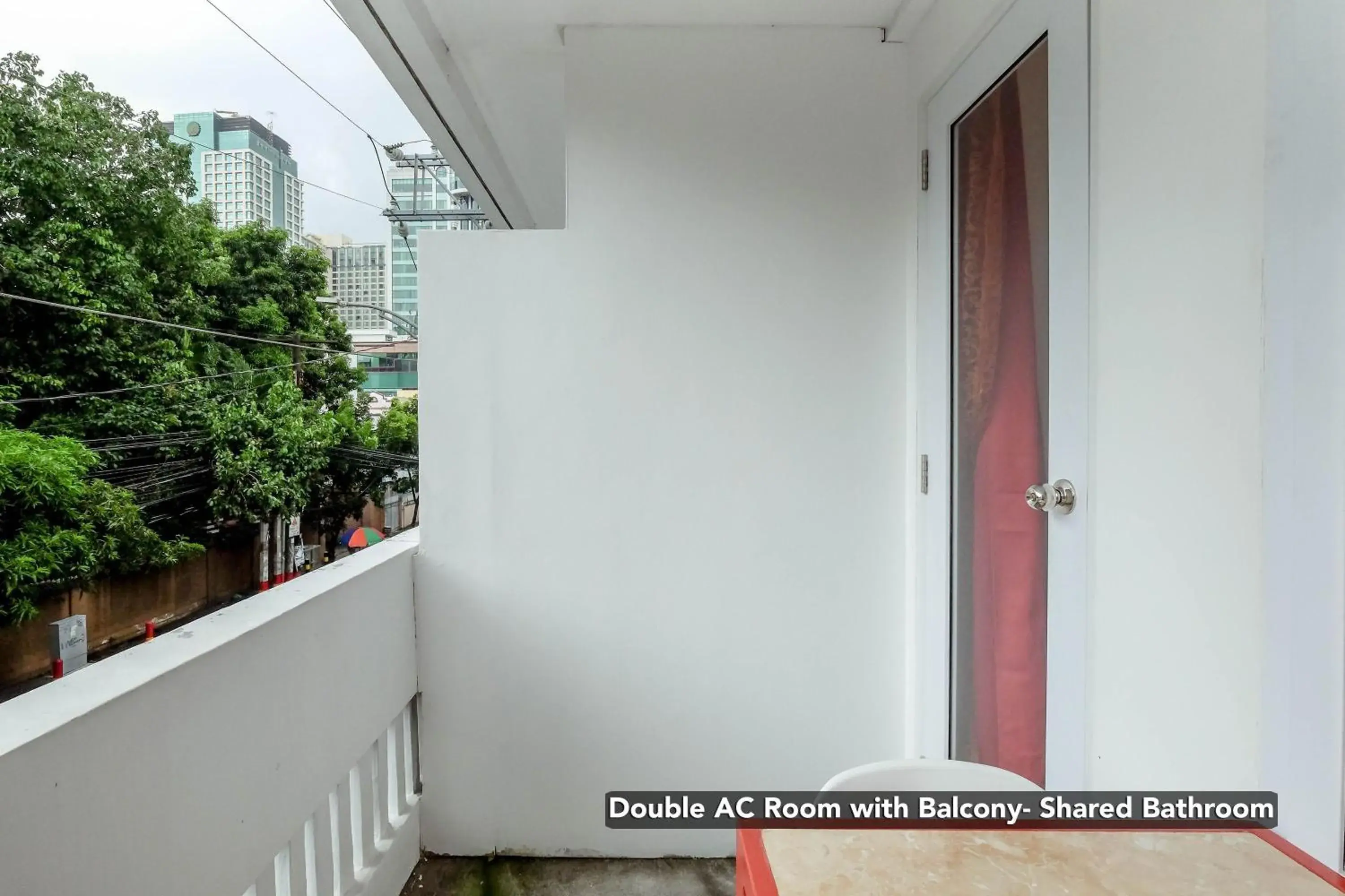 Balcony/Terrace in Stay Malate (Wanderers Guest House)