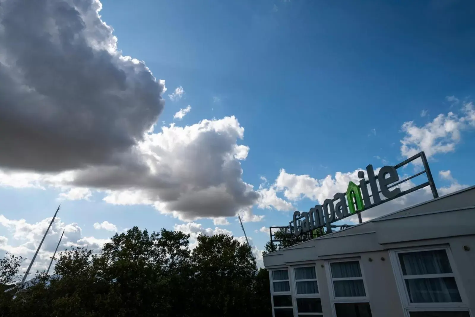 Facade/entrance in Campanile Reims Centre - Cathedrale Facade/entrance in Campanile Reims Centre - Cathedrale