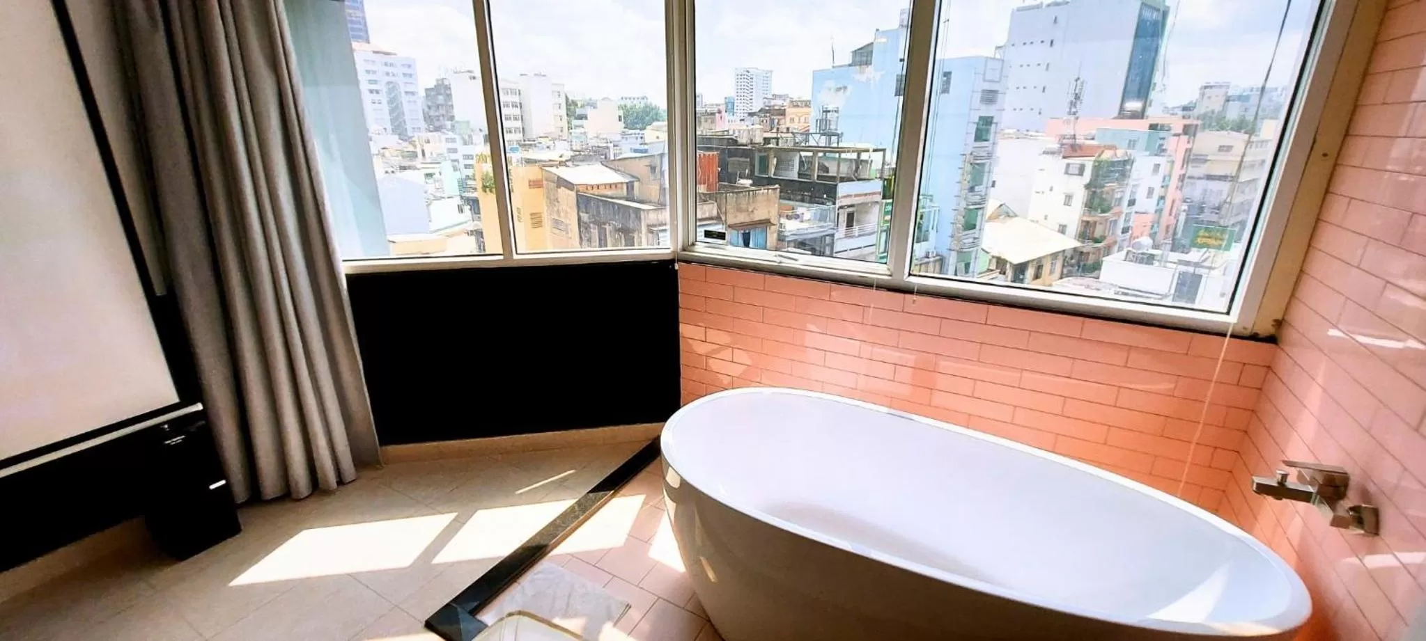 Bath in A In Hotel Del Luna