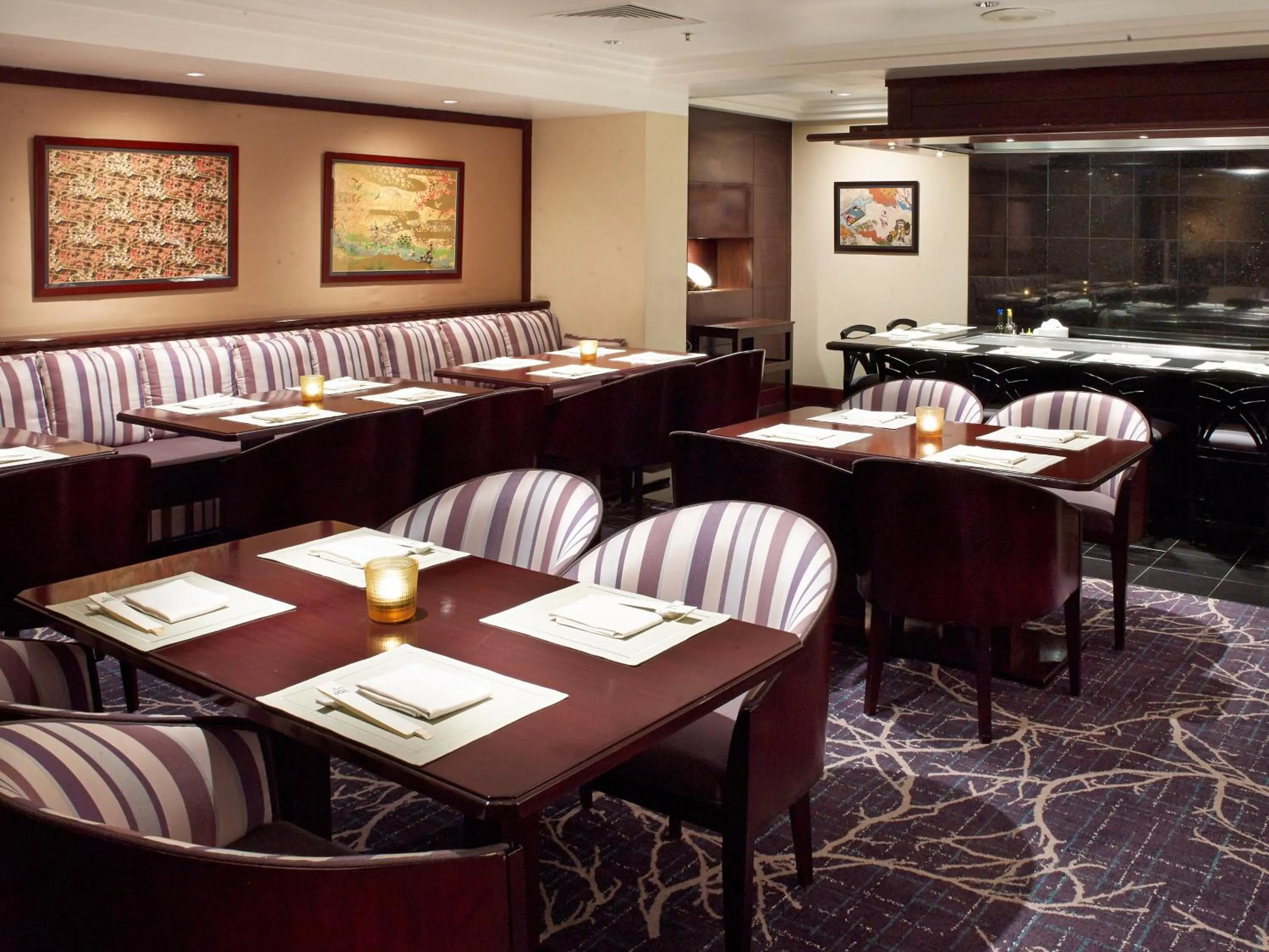 Restaurant/places to eat in Radisson Blu Hotel, Dubai Deira Creek