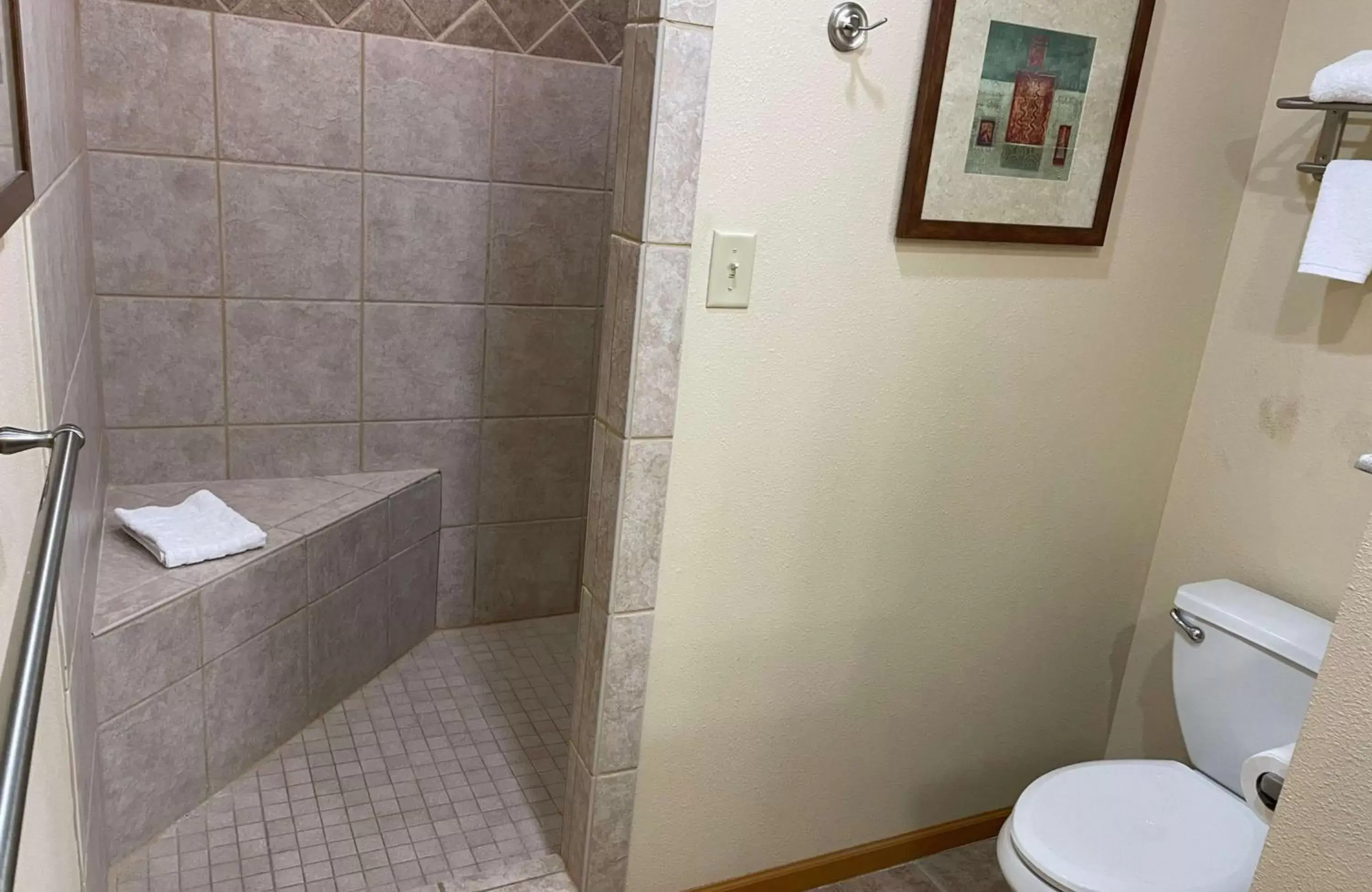 Bathroom in Best Western Starlite Village