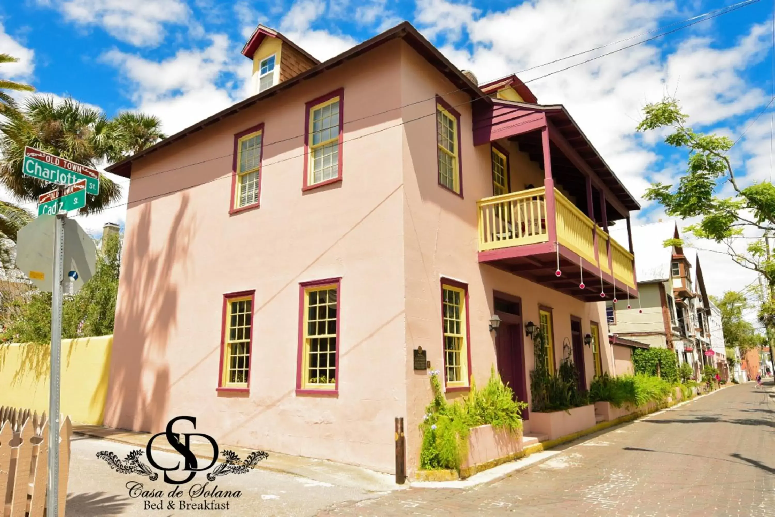 Property Building in Casa De Solana & Victorian House Bed and Breakfast