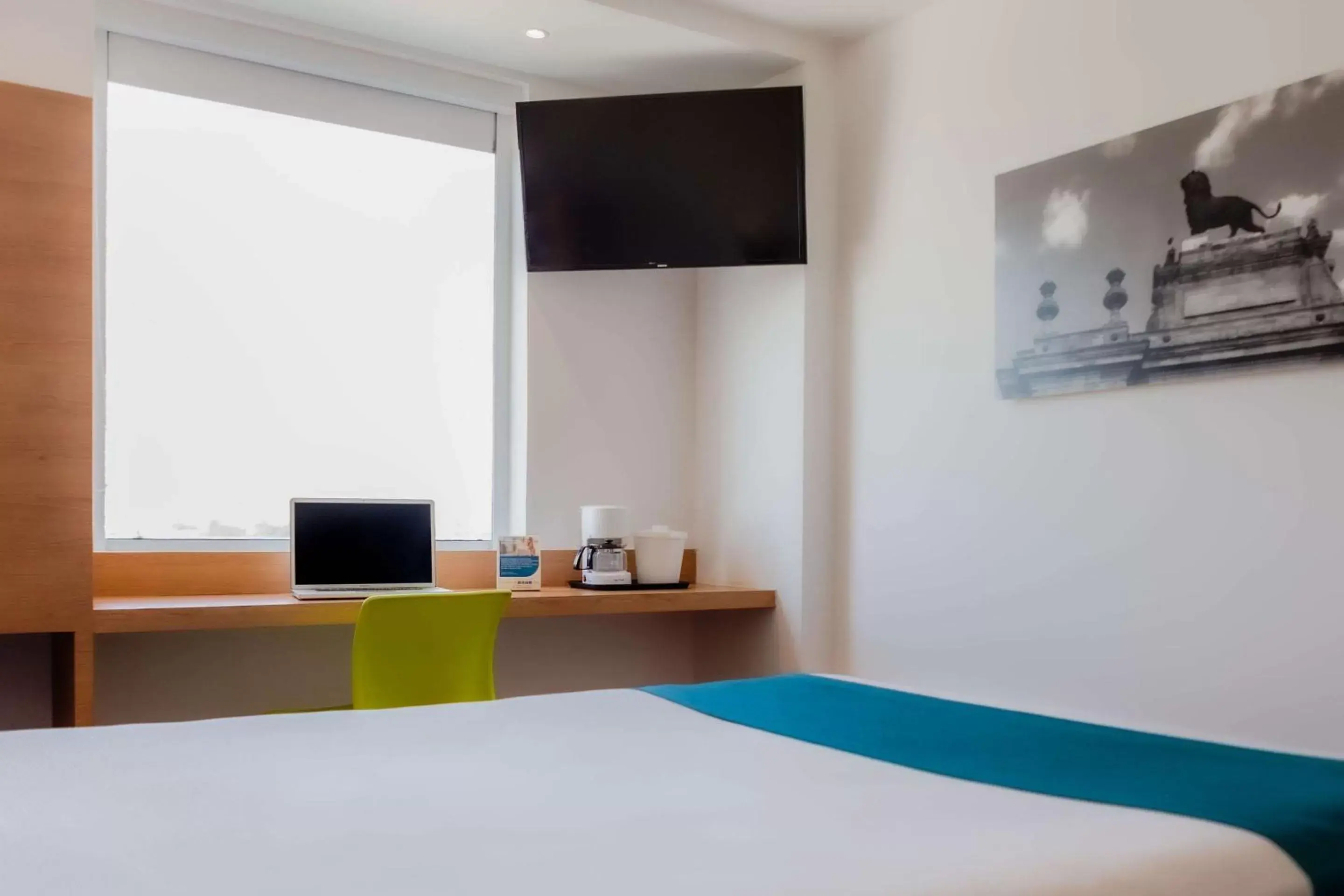 Bedroom, Bed in Sleep Inn Leon Antares Bedroom, Bed in Sleep Inn Leon Antares