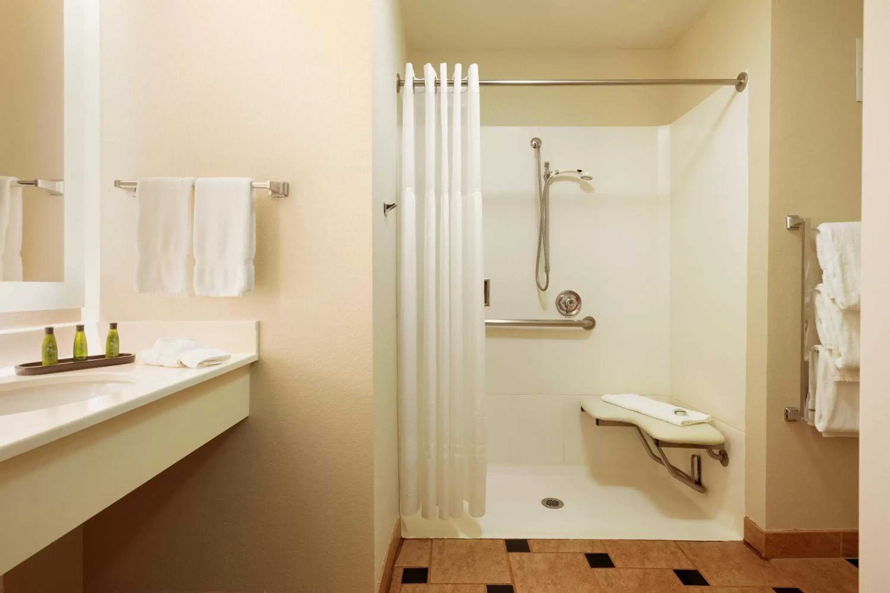 Bathroom in Larkspur Landing Sunnyvale-An All-Suite Hotel